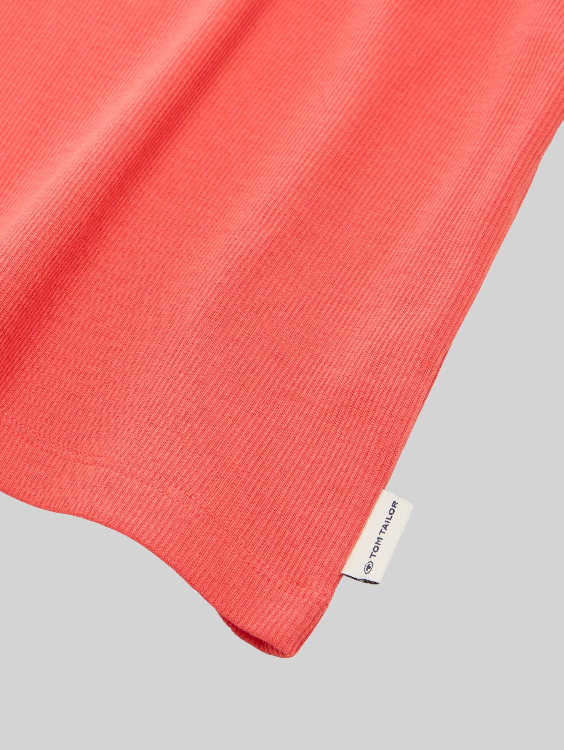 Cropped T-Shirt mit Rippstruktur - Plain Red - Detail-Model-Ansicht
