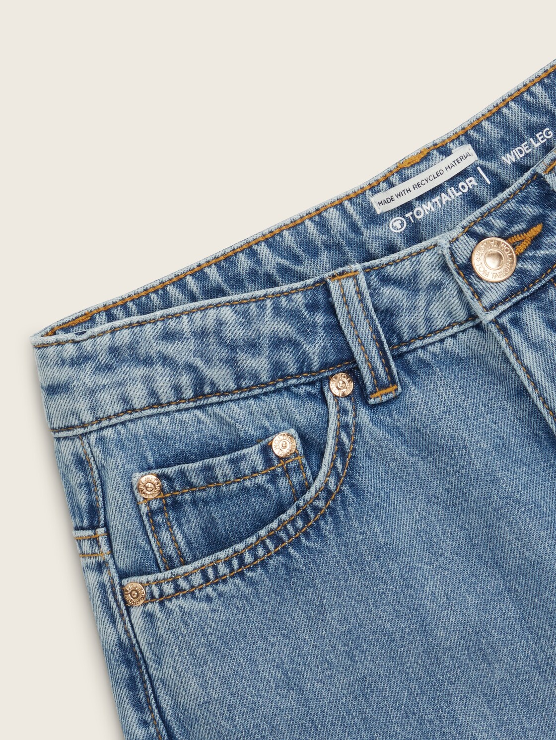 Wide Leg Jeans - mid stone bright blue denim - Detail-Model-Ansicht