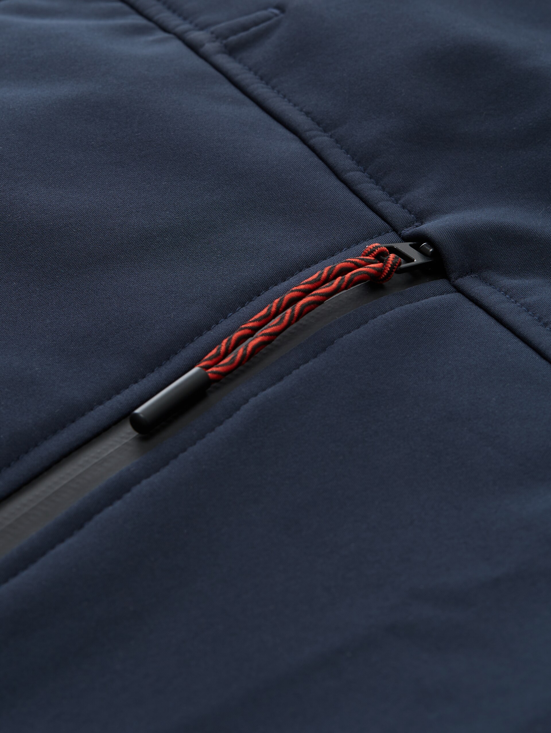 Plus - Softshelljas - sky captain blue - Detailaanzicht product