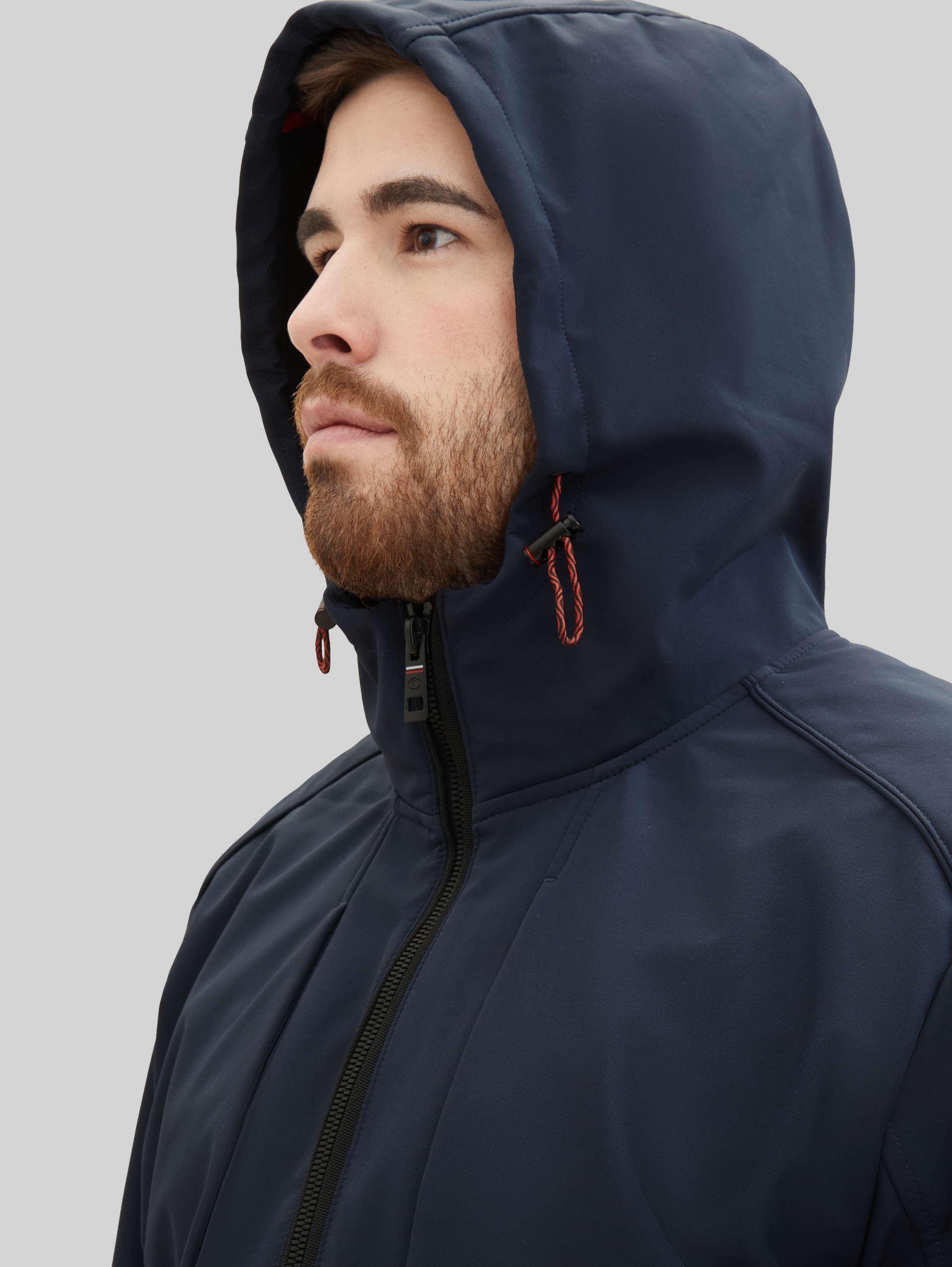 Plus - Softshelljas - sky captain blue - Detailaanzicht model