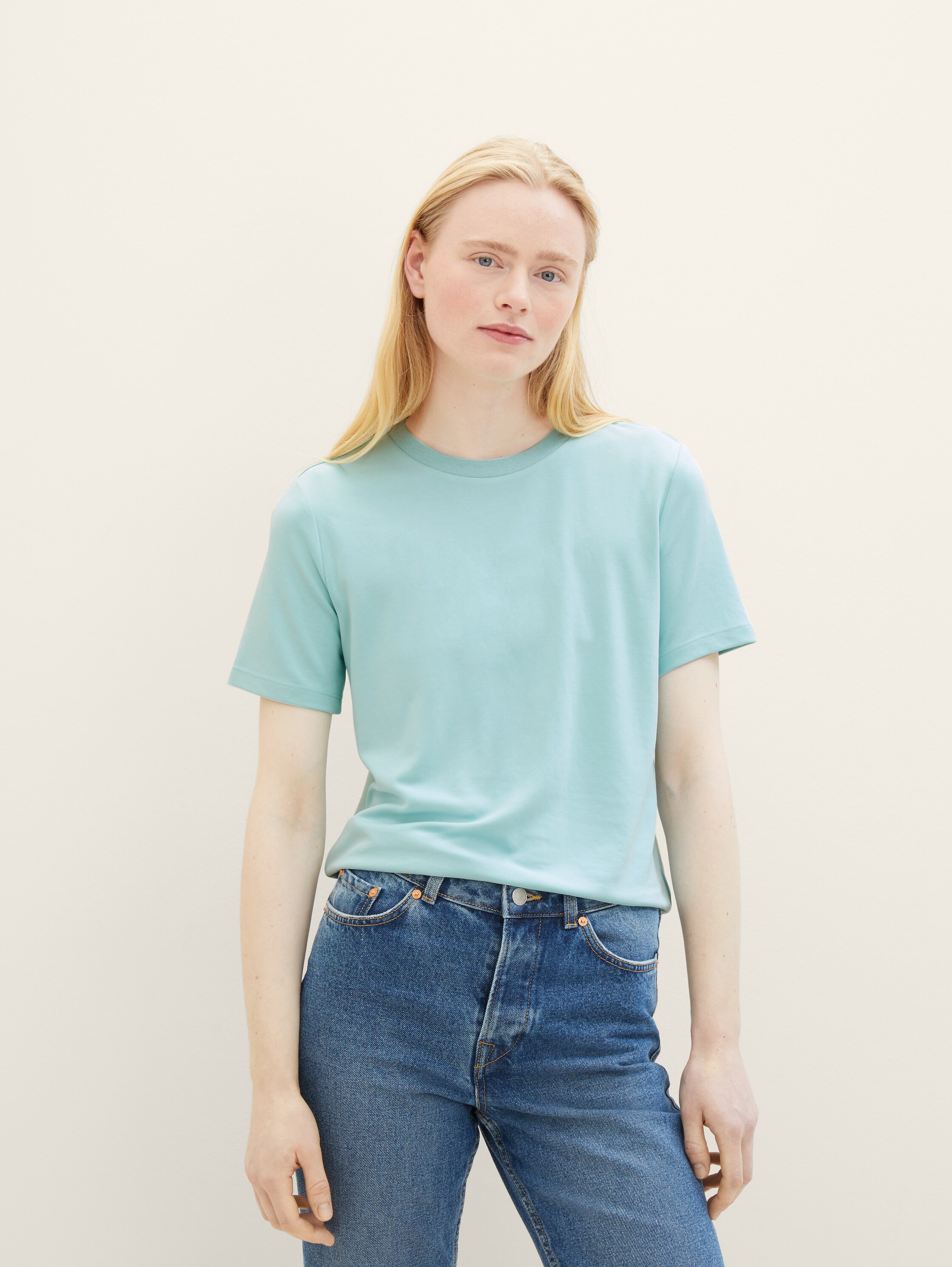 Basic Loose Fit T-Shirt - 1