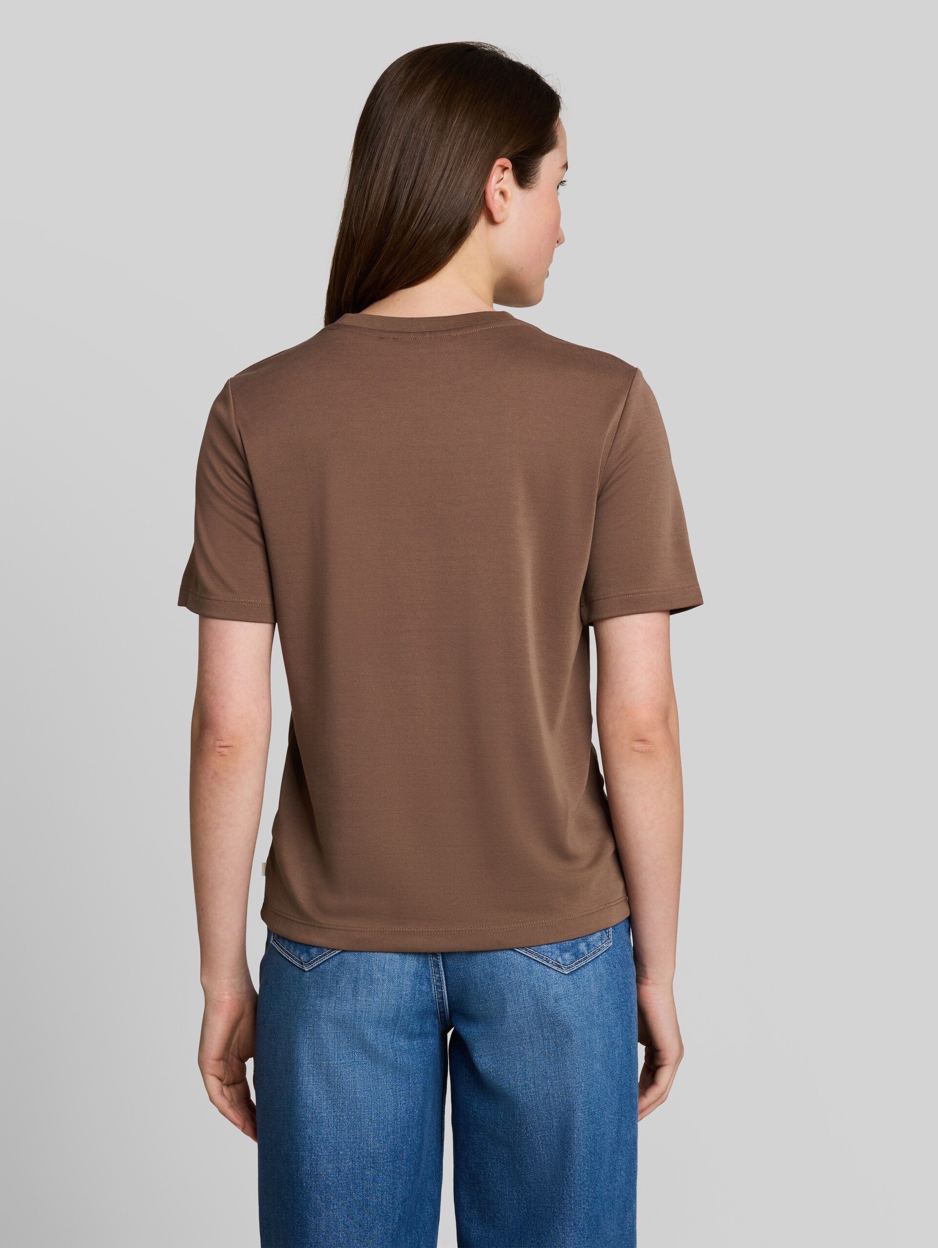 T-shirt coupe ample - coffee brown - Découpe Vue arrière du modèle