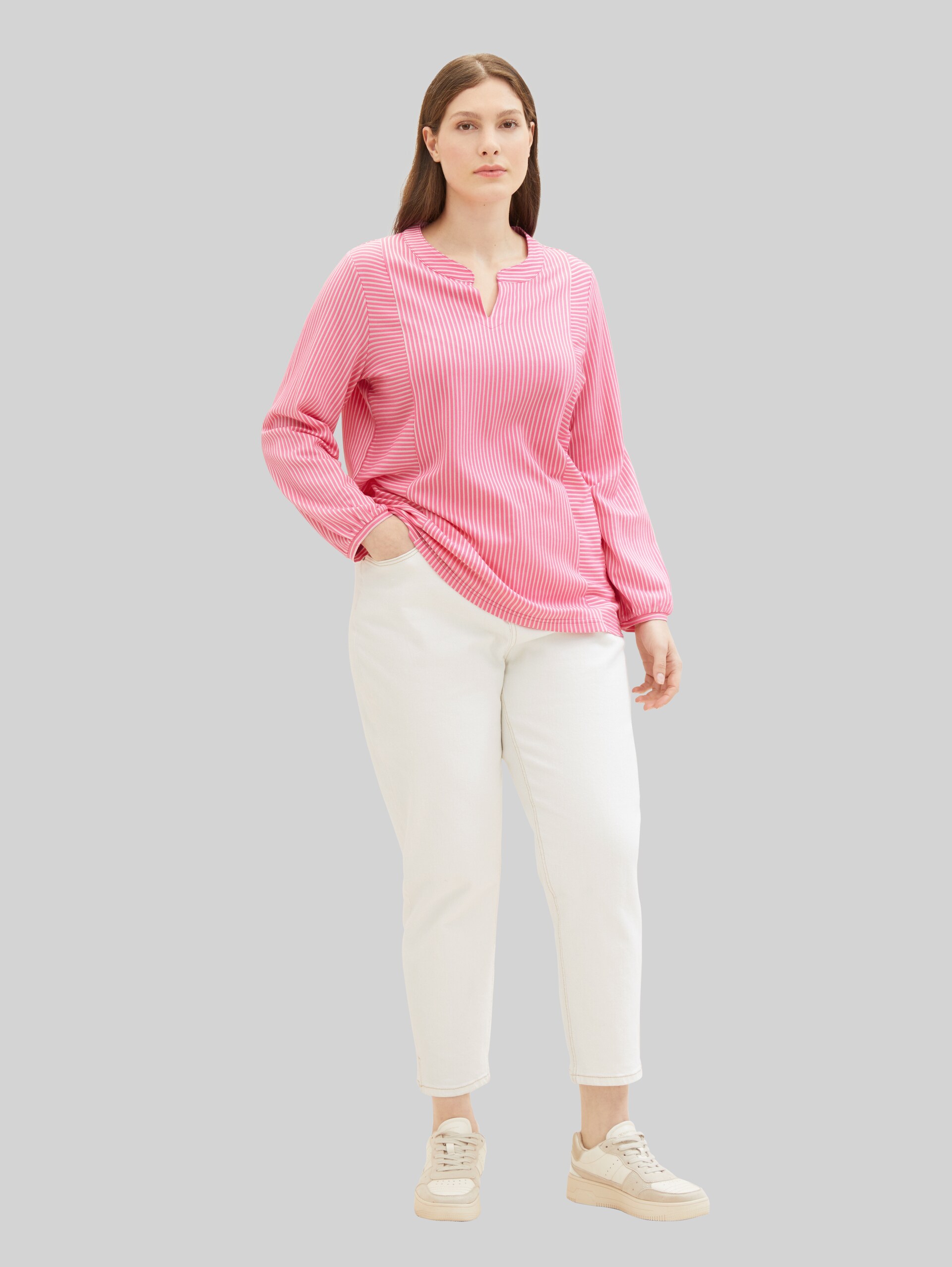 Plus Size - Chemise à rayures - pink thin stripe - Vue de face du modèle