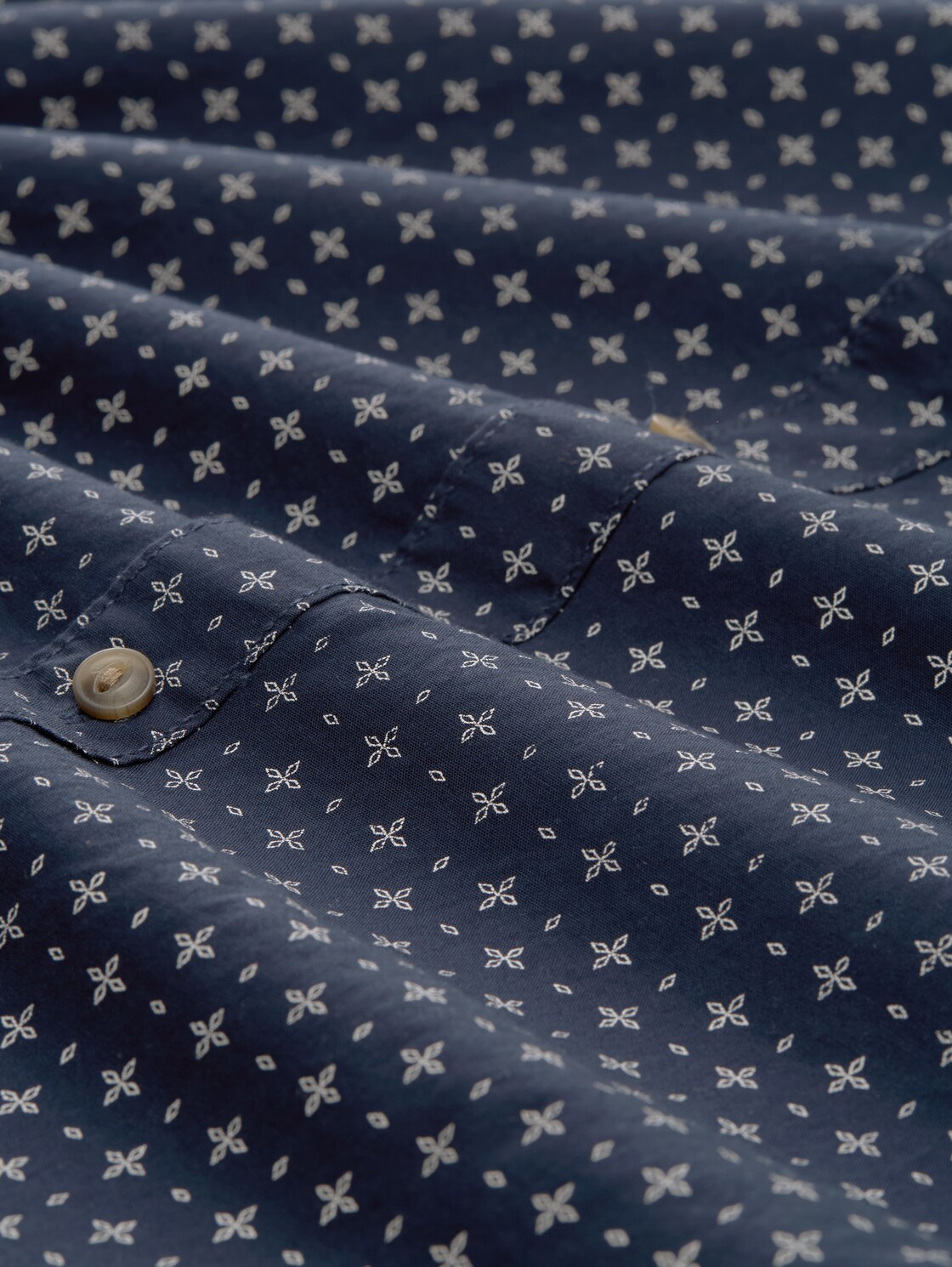 Fitted Hemd mit Muster - navy white minimal design - Material-Ansicht