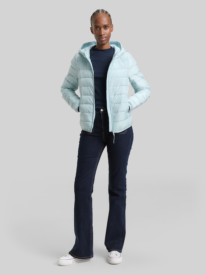 Veste matelassée légère à capuche par Denim Female, new ice blue