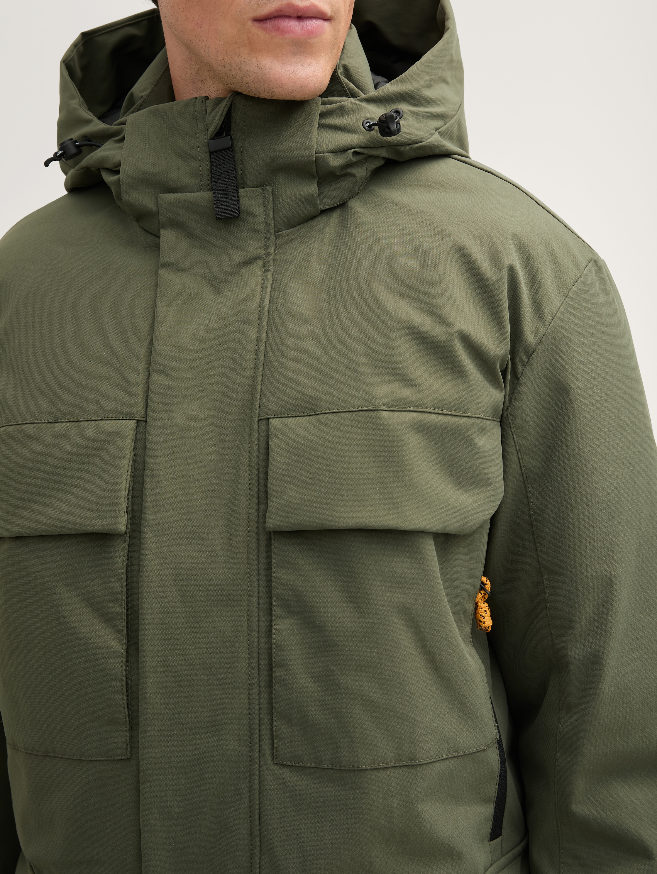 Arctic coat with a detachable hood - urban_olive_green - 