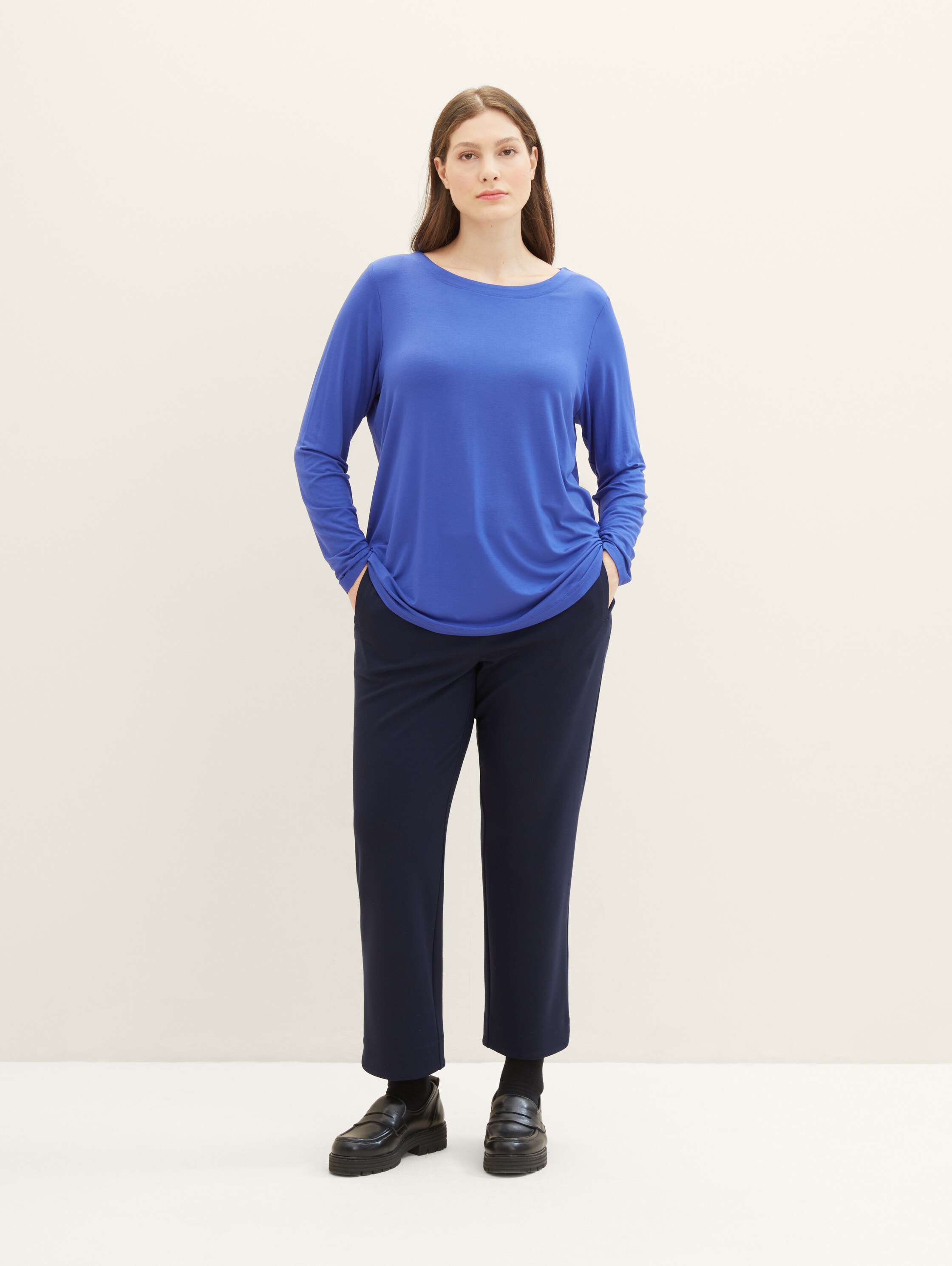 Plus Size - Straight Cropped Hose - 1