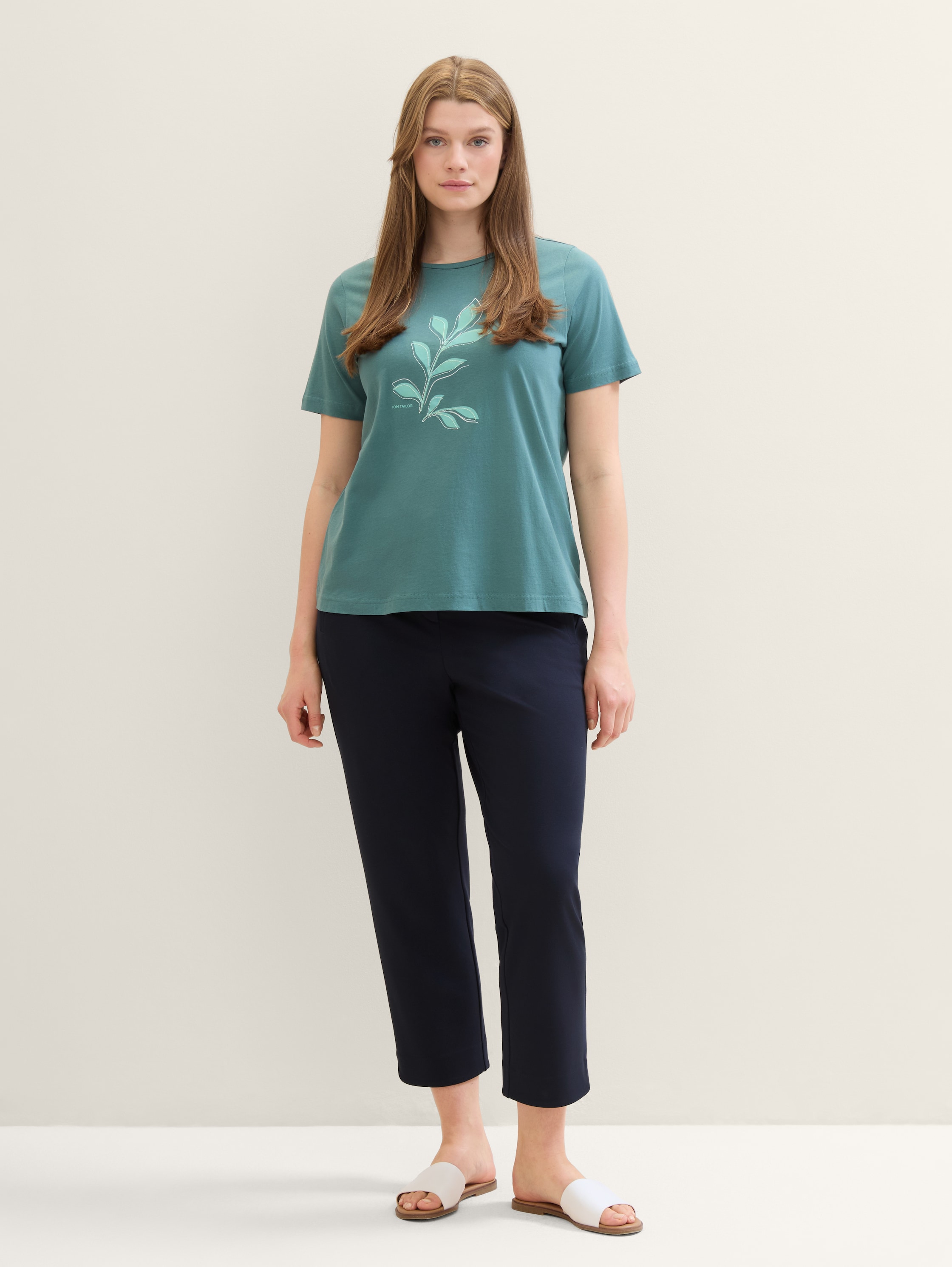 Plus - T-shirt with a print - Sea Pine Green - Model front view