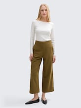 Culottebroek met hoge taille - Golden Olive Green - Model vooraanzicht
