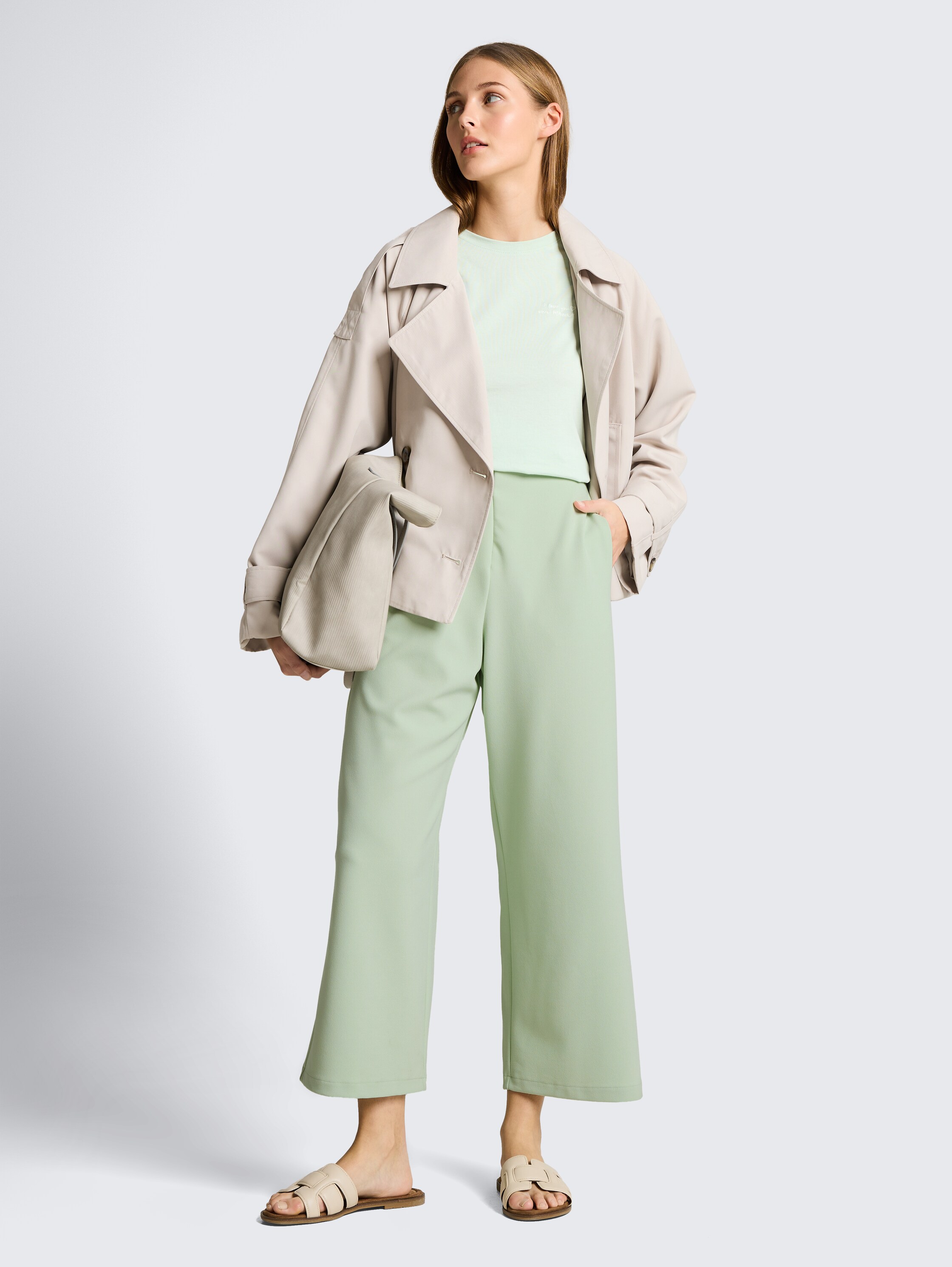 Pantalon culotte taille haute - light matcha green - Vue de face du modèle