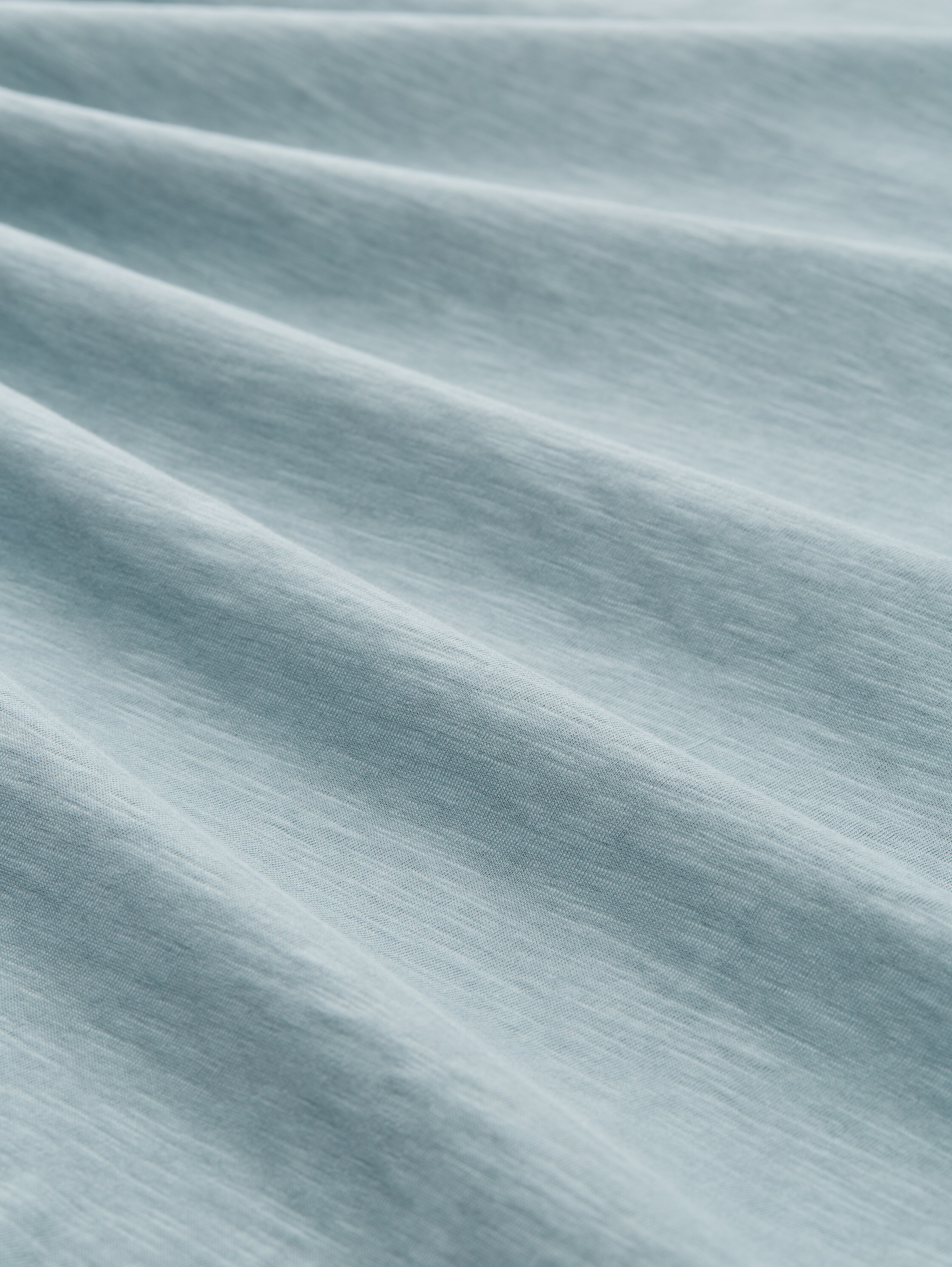 Plus Size - T-Shirt mit Logo Print - grey mint - Material-Ansicht