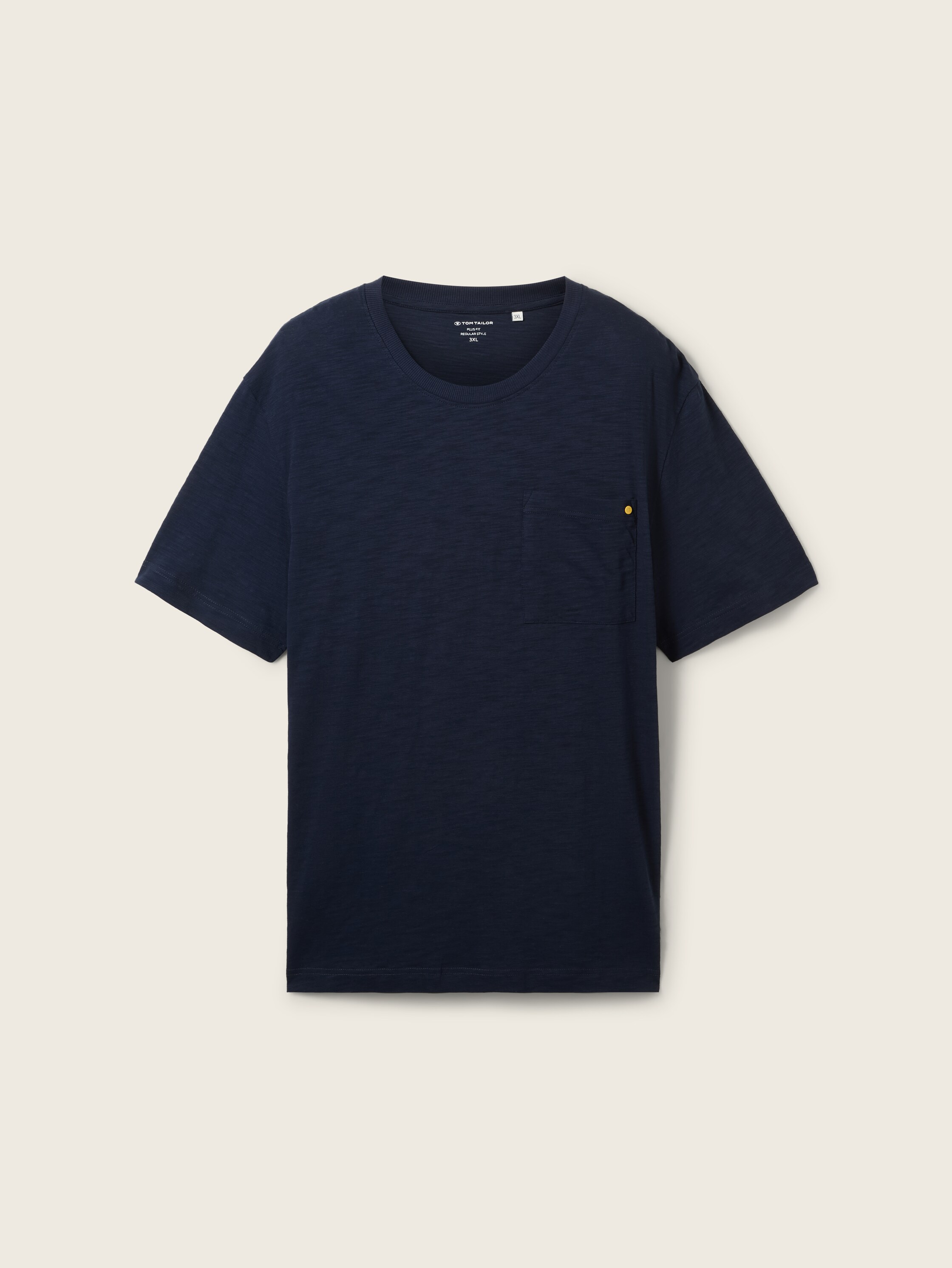 Plus Size - T-Shirt mit Brusttasche - sky captain blue - Vorder-Produkt-Ansicht