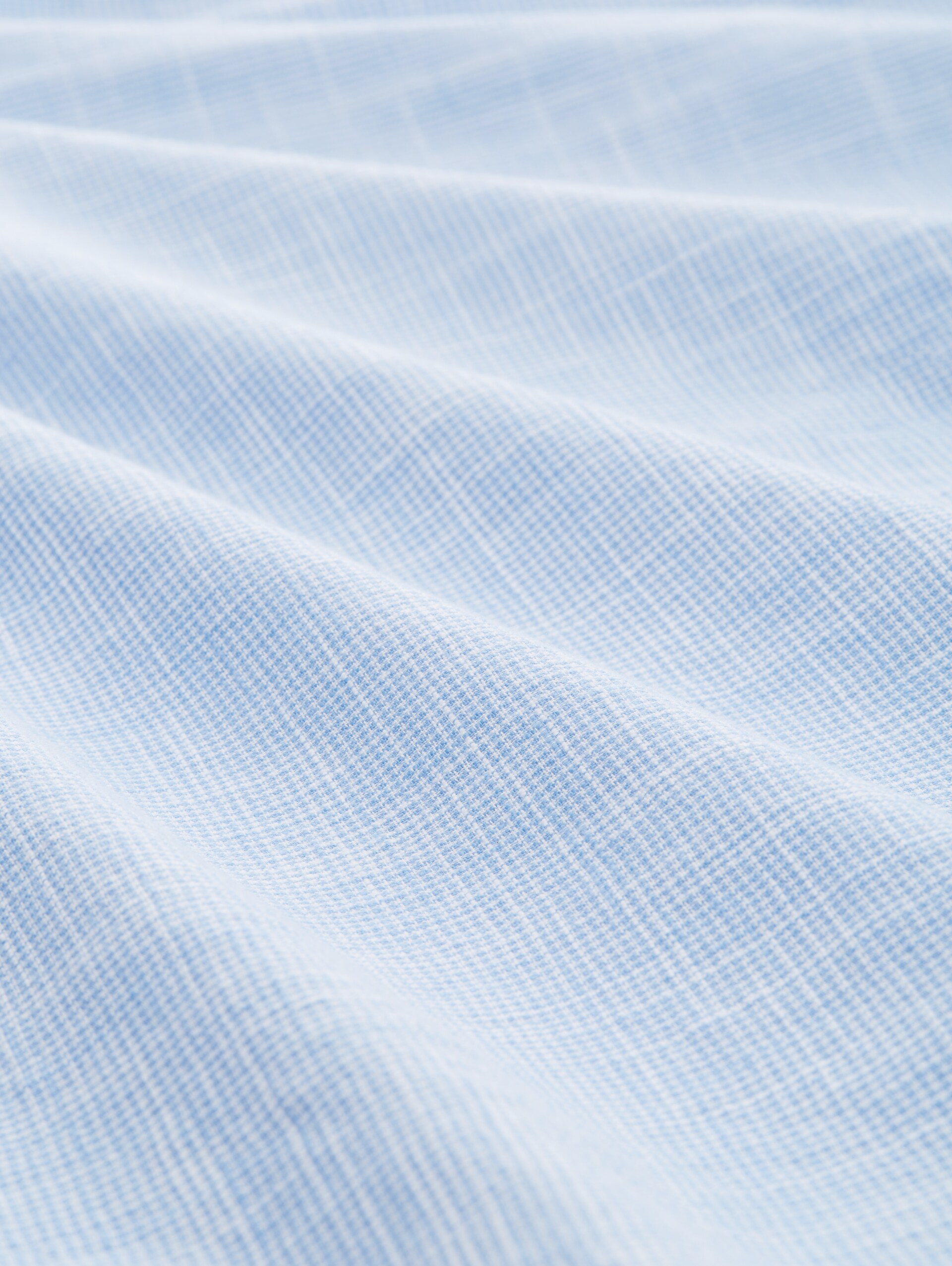 Plus Size - Bluse mit Brusttaschen - dreamy blue - Material-Ansicht