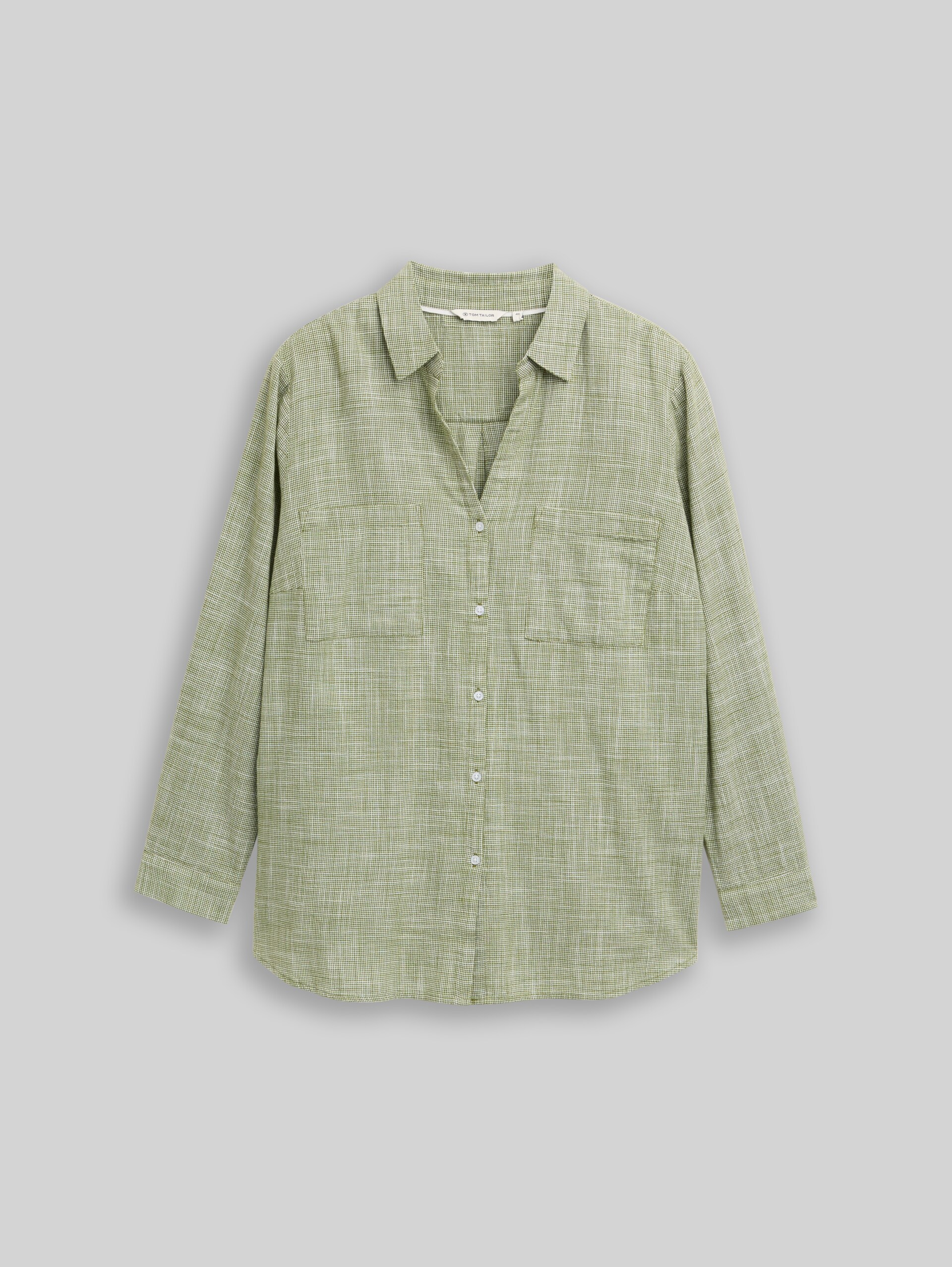 Plus Size - Bluse mit Brusttaschen - deep ivy green - Vorder-Produkt-Ansicht