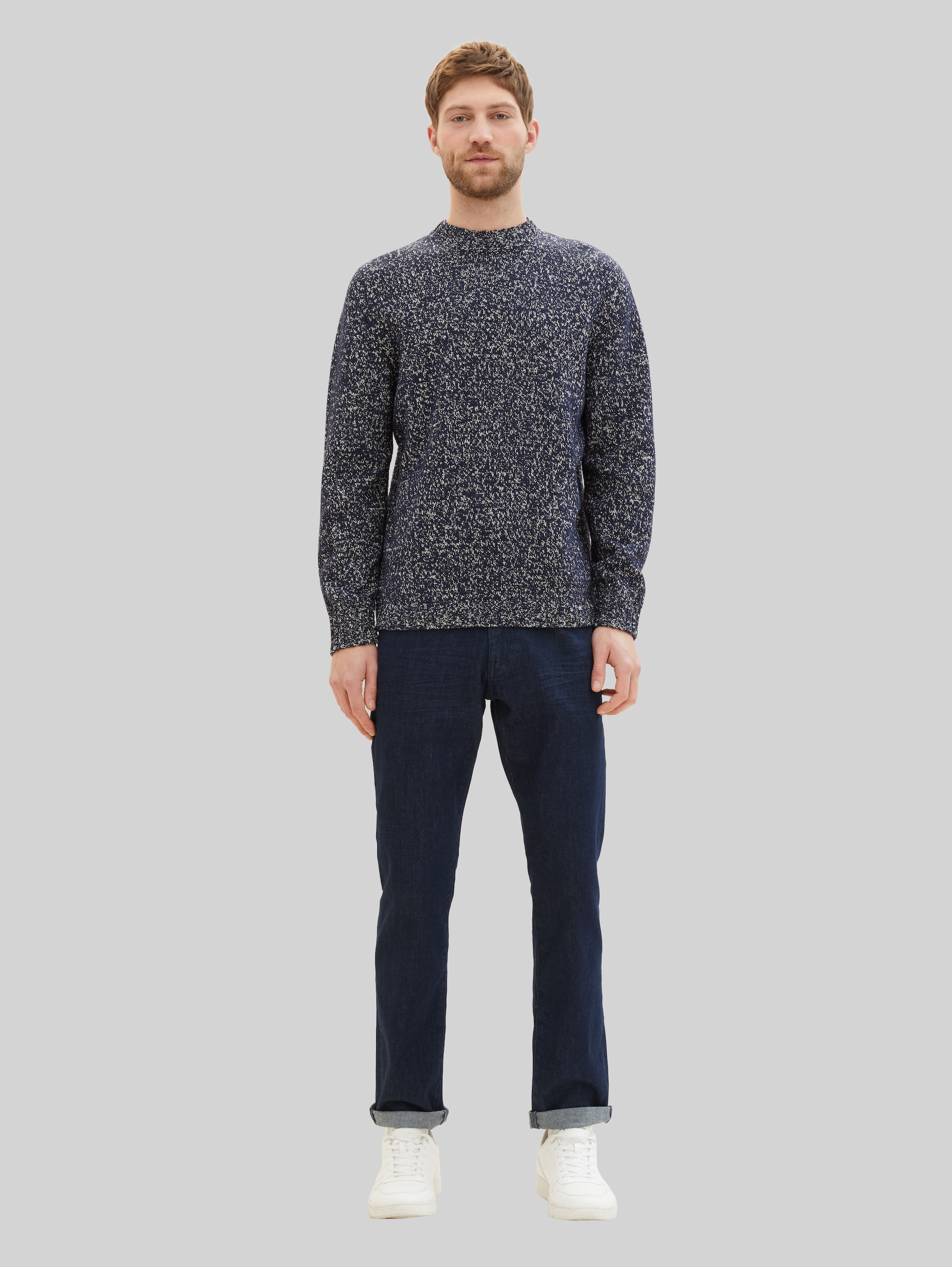 TTMARVIN Straight Jeans - Blue Rinse Denim - Model-Vorderansicht