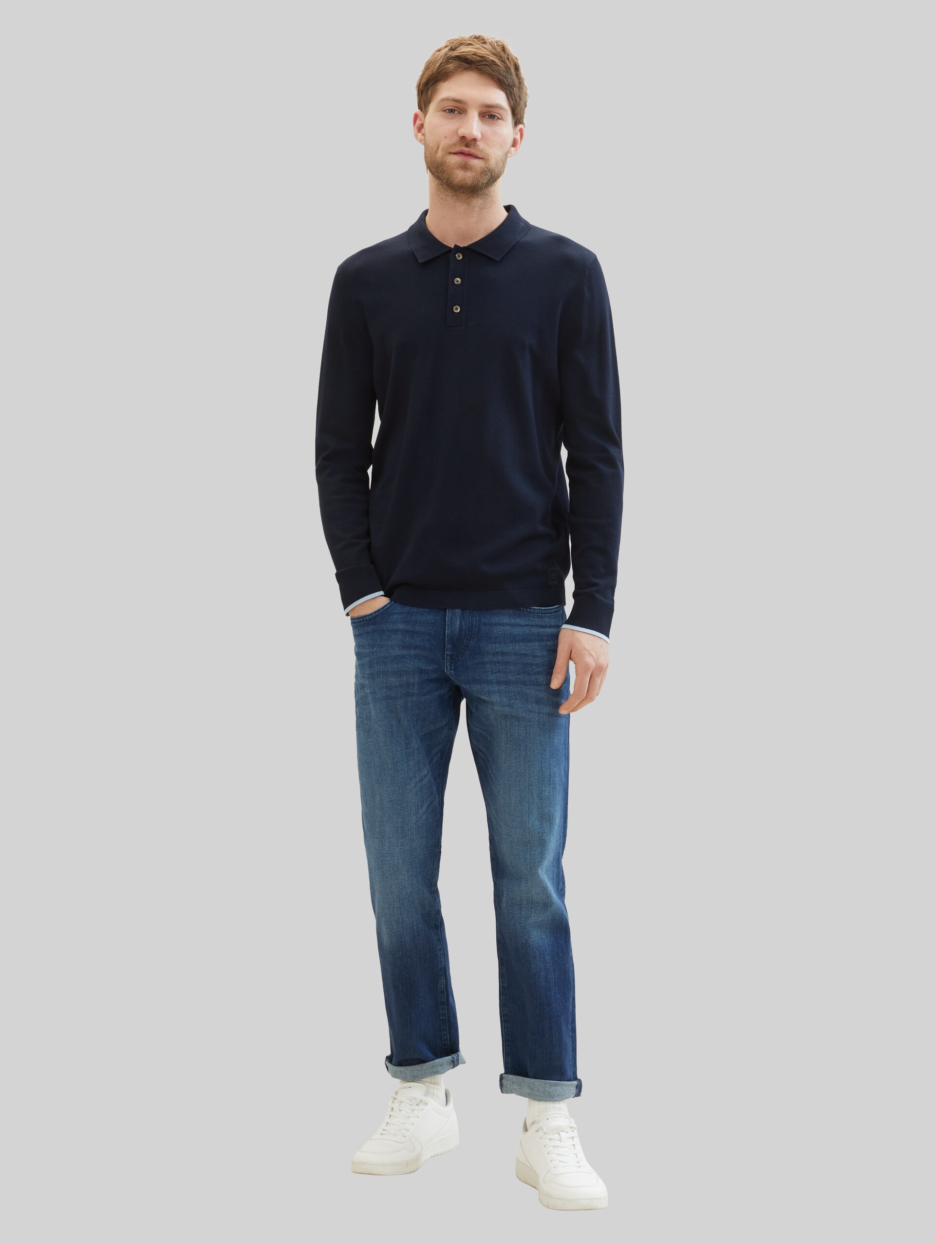 TTMARVIN Straight Jeans - dark stone wash denim - Model-Vorderansicht
