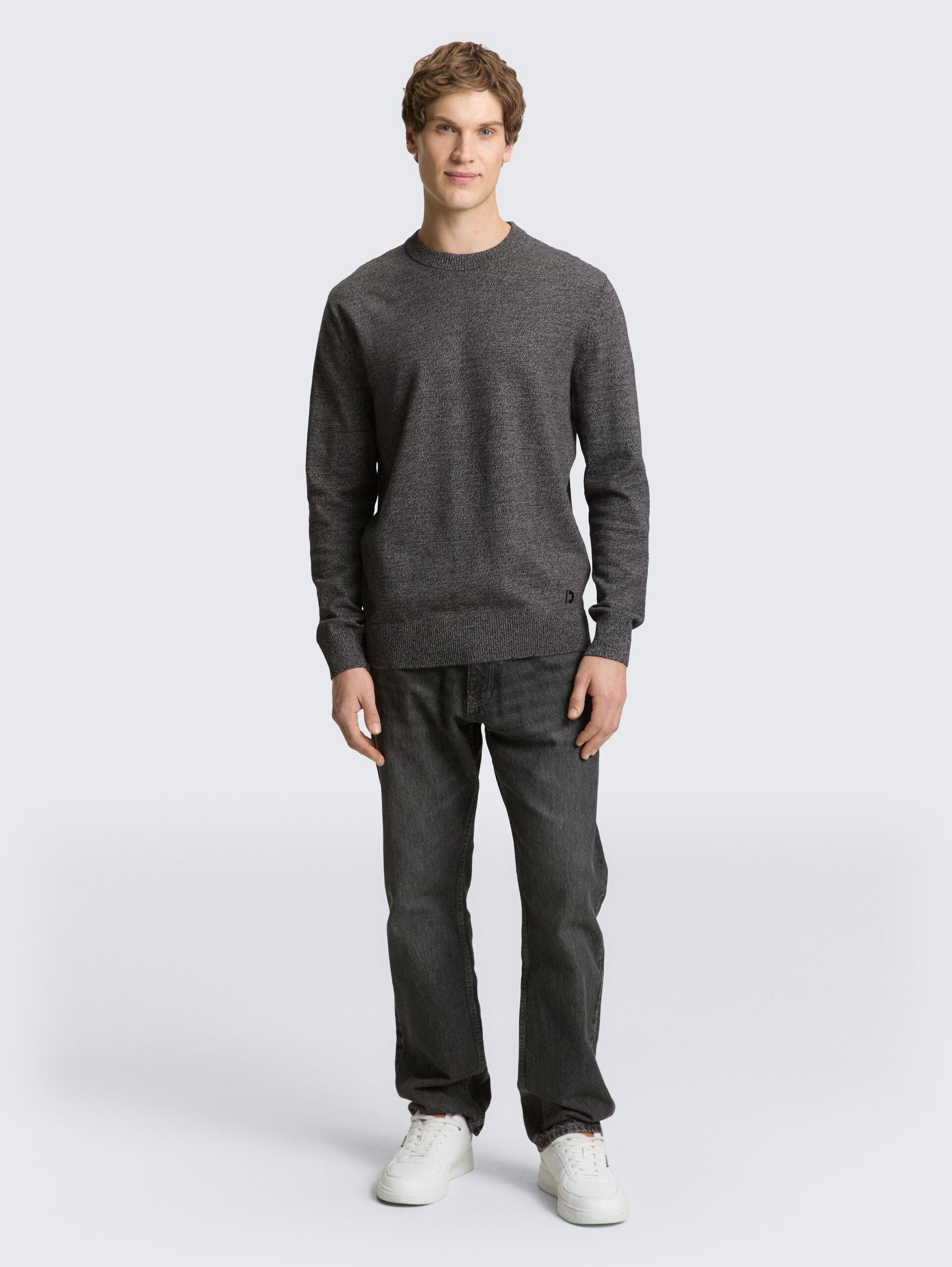 Basic Strickpullover aus Baumwolle - grey tonal mouline - Model-Vorderansicht