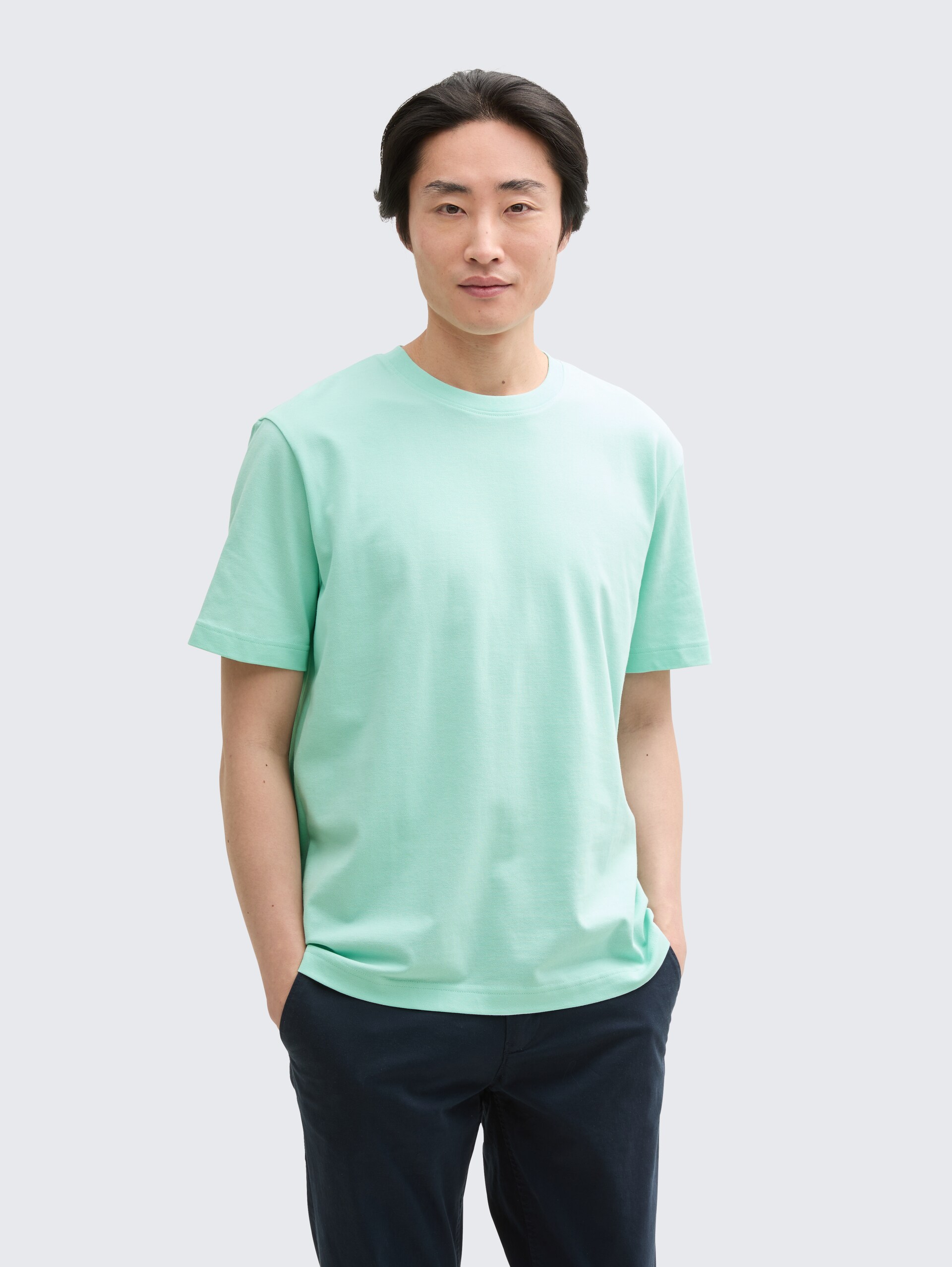 Piqué T-Shirt mit Stretch - bright mint green - Ausschnitt Model-Vorderansicht