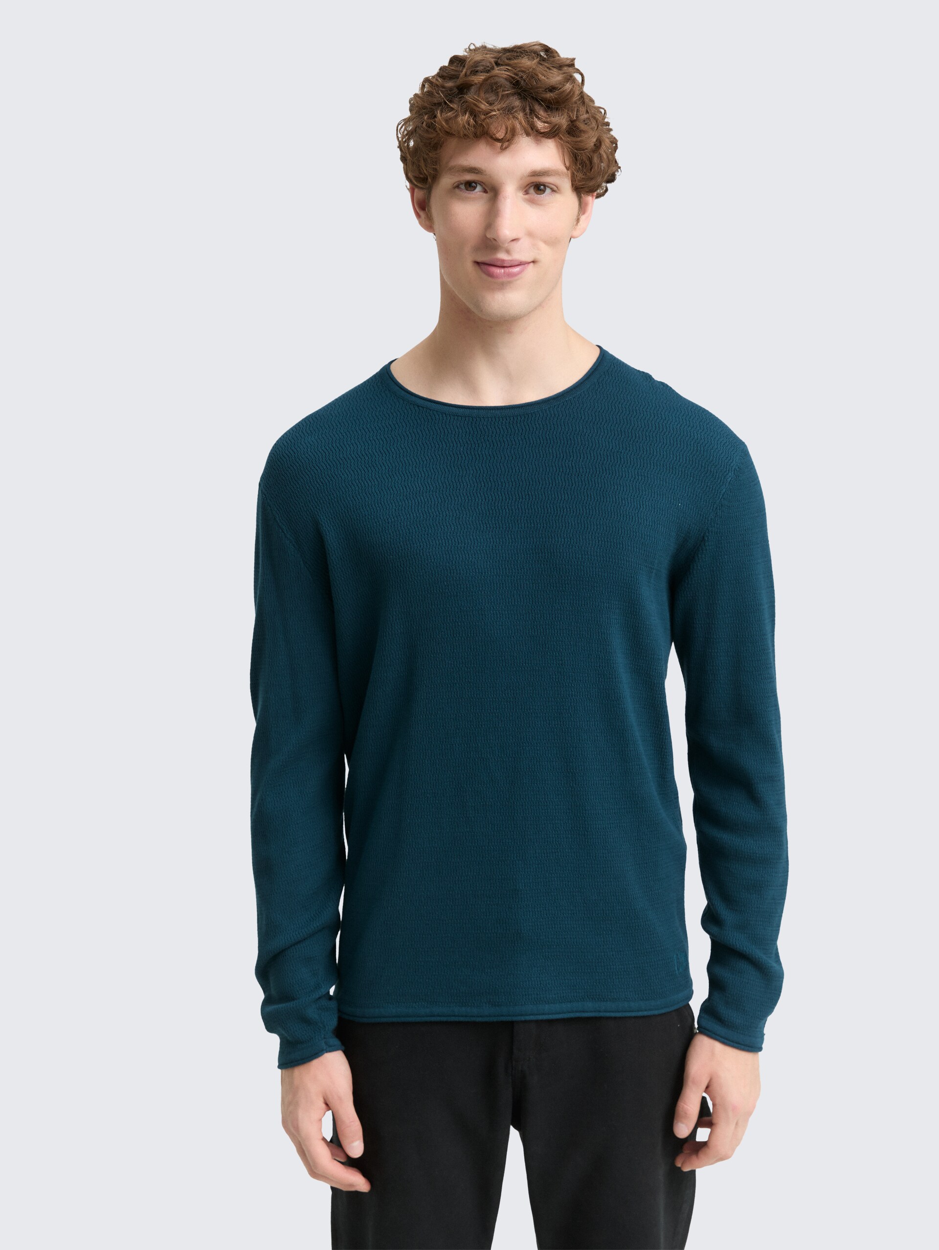 Strickpullover aus Baumwolle - deep pond green - Ausschnitt Model-Vorderansicht