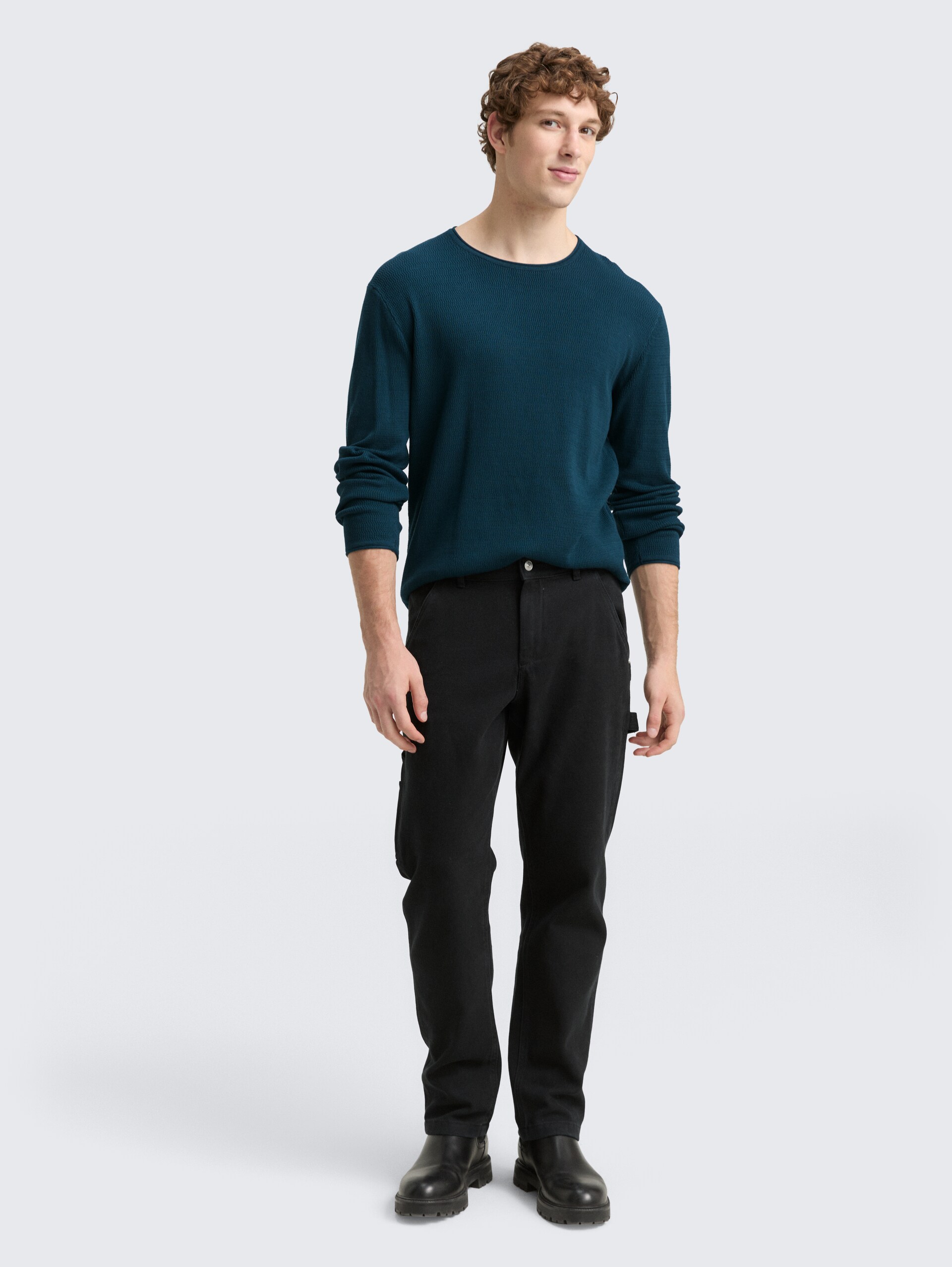 Strickpullover aus Baumwolle - deep pond green - Model-Vorderansicht