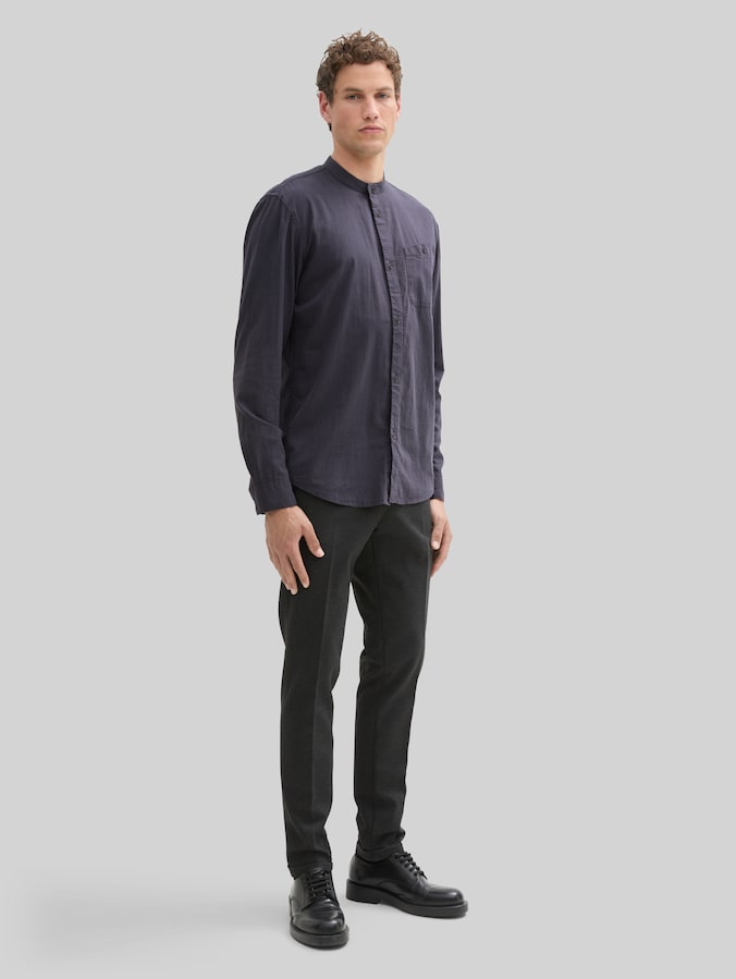 Basic Fit Hemd mit Stehkragen von Denim Male, navy herringbone structure