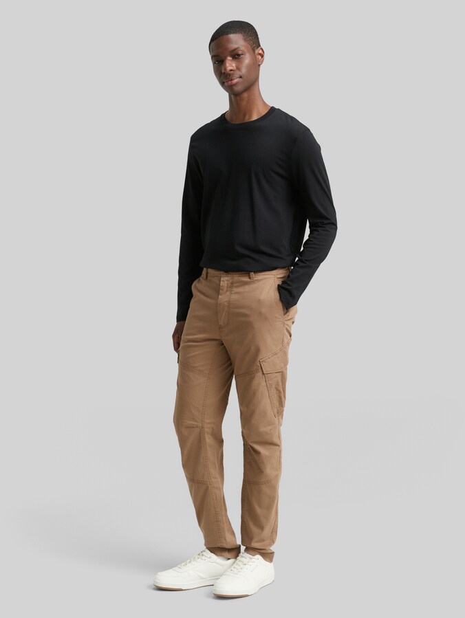 Regular Tapered Cargo Hose von Denim Male, Caribou Beige