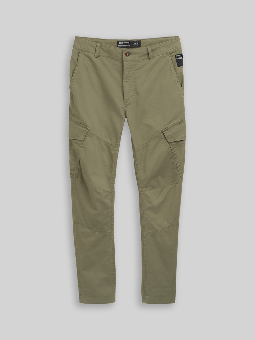 Regular Tapered Cargo Hose von Denim Male, Dusty Olive Green