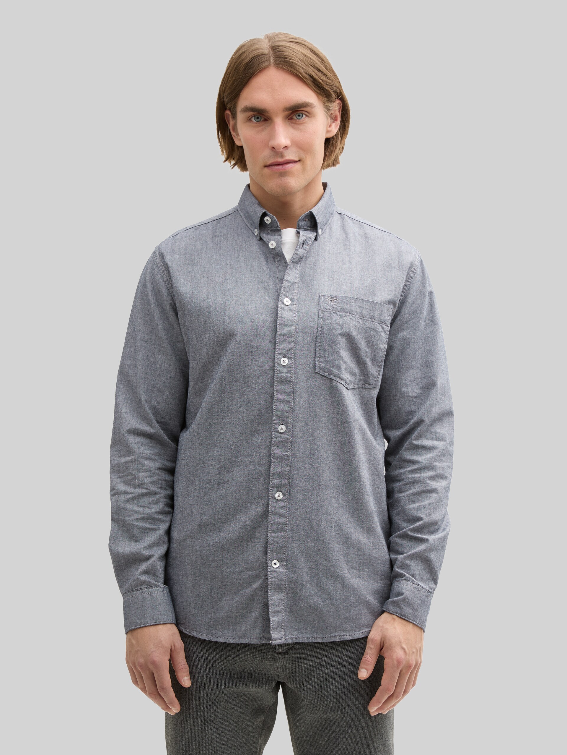 Regular Fit Hemd mit Brusttasche - navy chambray - Ausschnitt Model-Vorderansicht