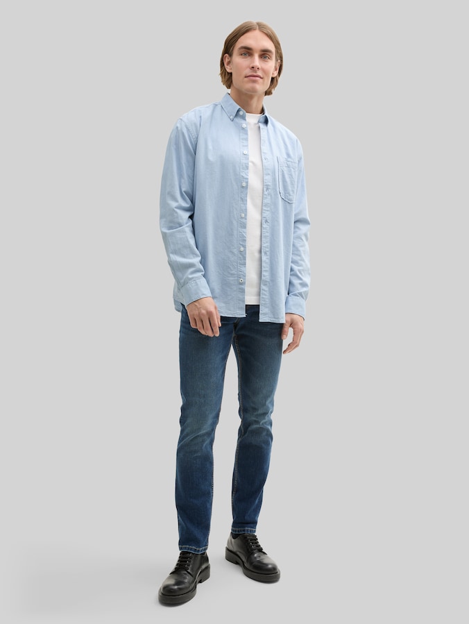 Regular Fit Hemd mit Brusttasche von Men, light blue chambray