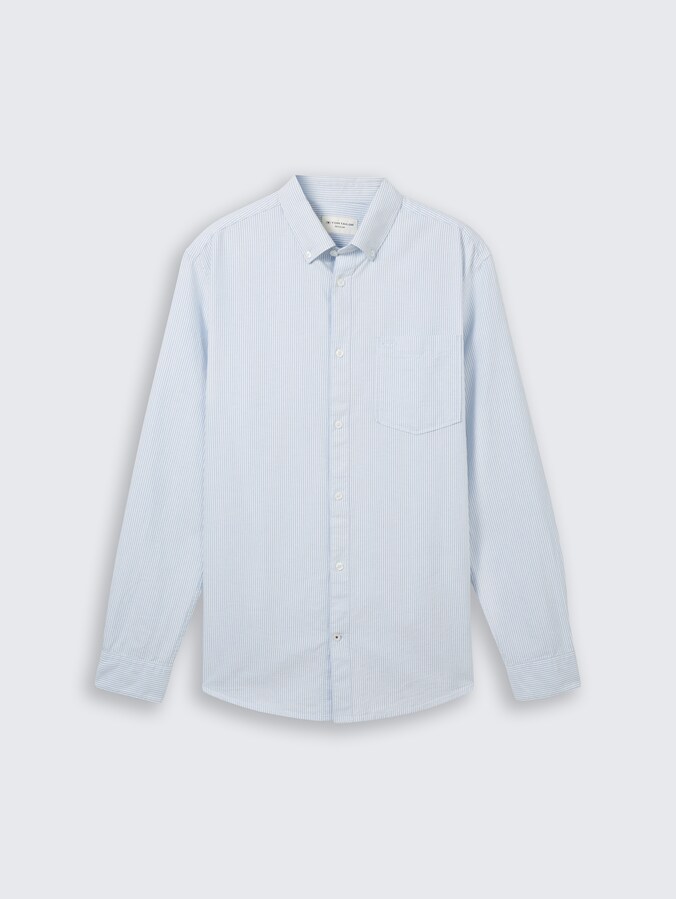 Chemise Regular Fit avec poche poitrine par Men, white light blue stripe