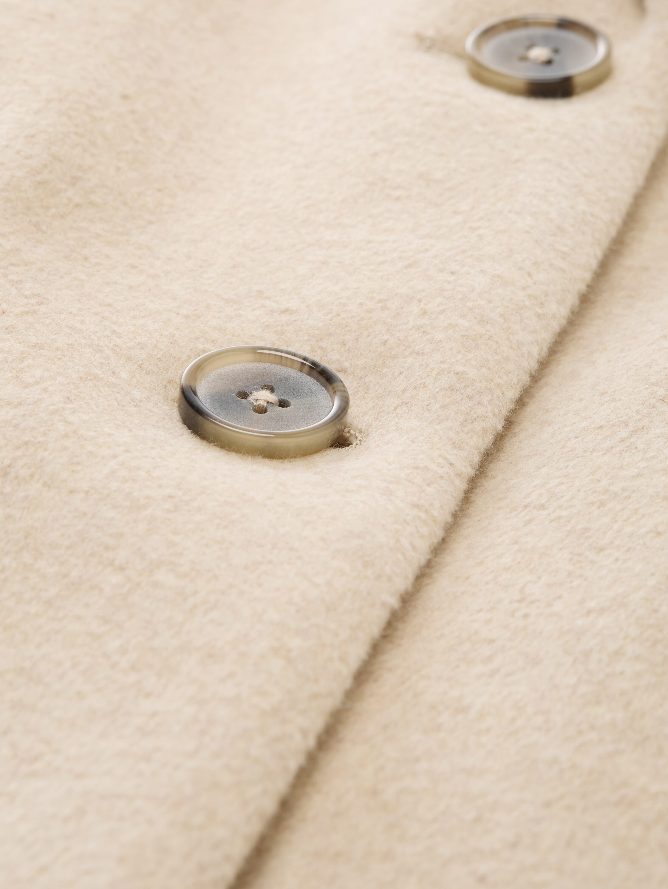 Mantel mit recycelter Wolle - light_camel_melange - 