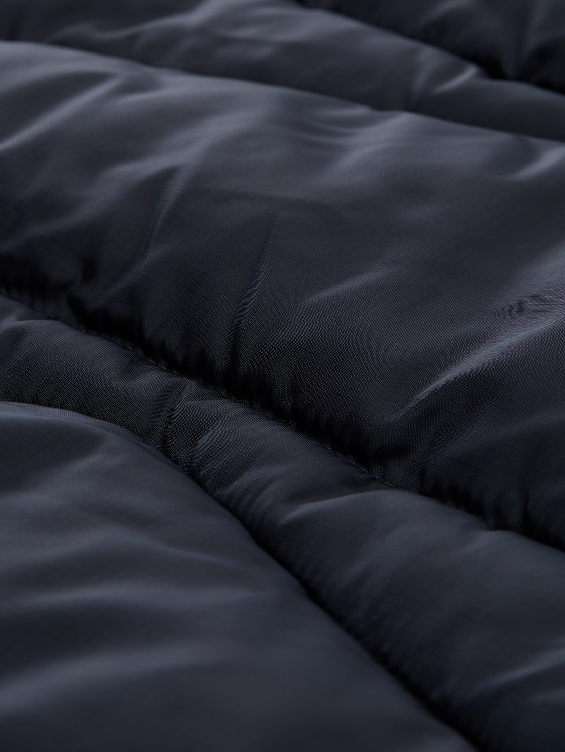 Puffermantel mit abnehmbarer Kapuze - Sky Captain Blue - Produkt-Detail-Ansicht