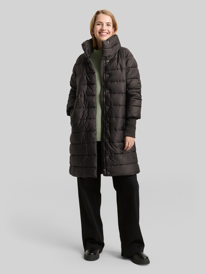 Puffermantel mit Stehkragen von Women, deep black