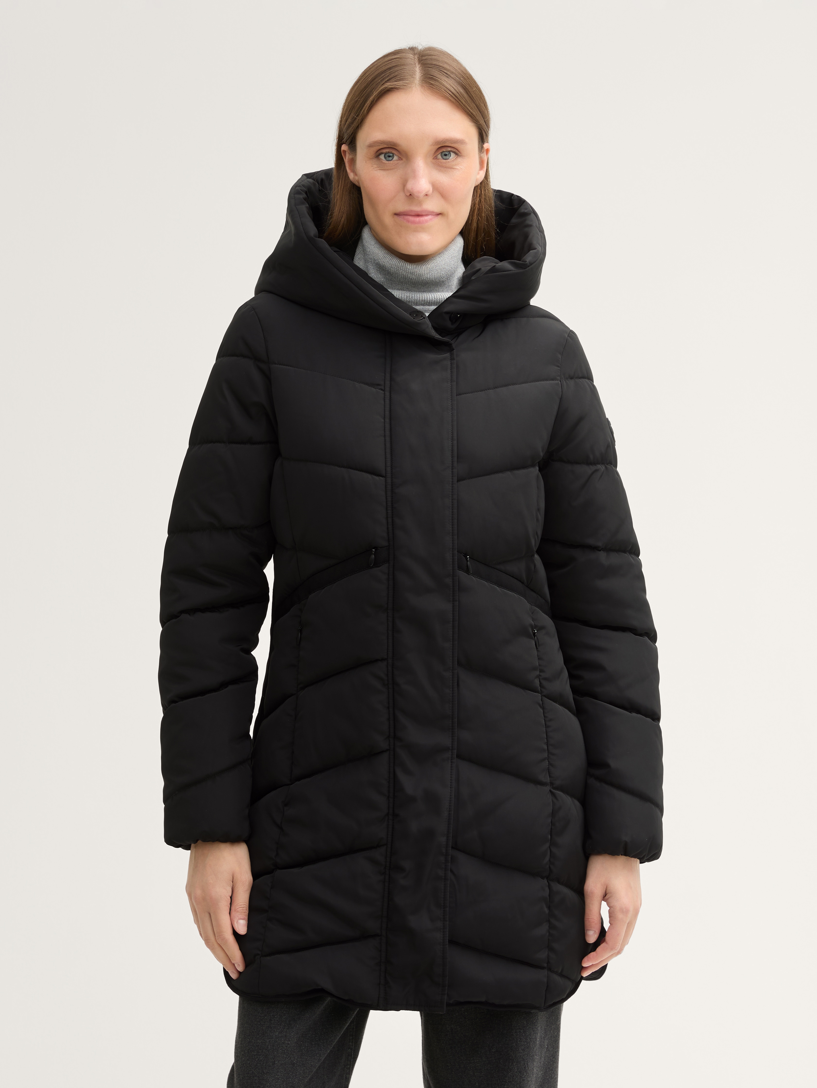 Puffer coat with a hood by Tom Tailor
