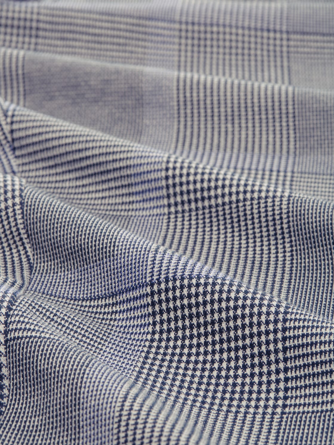 Loose Fit Hose im Karomuster - navy blue check - Material-Ansicht