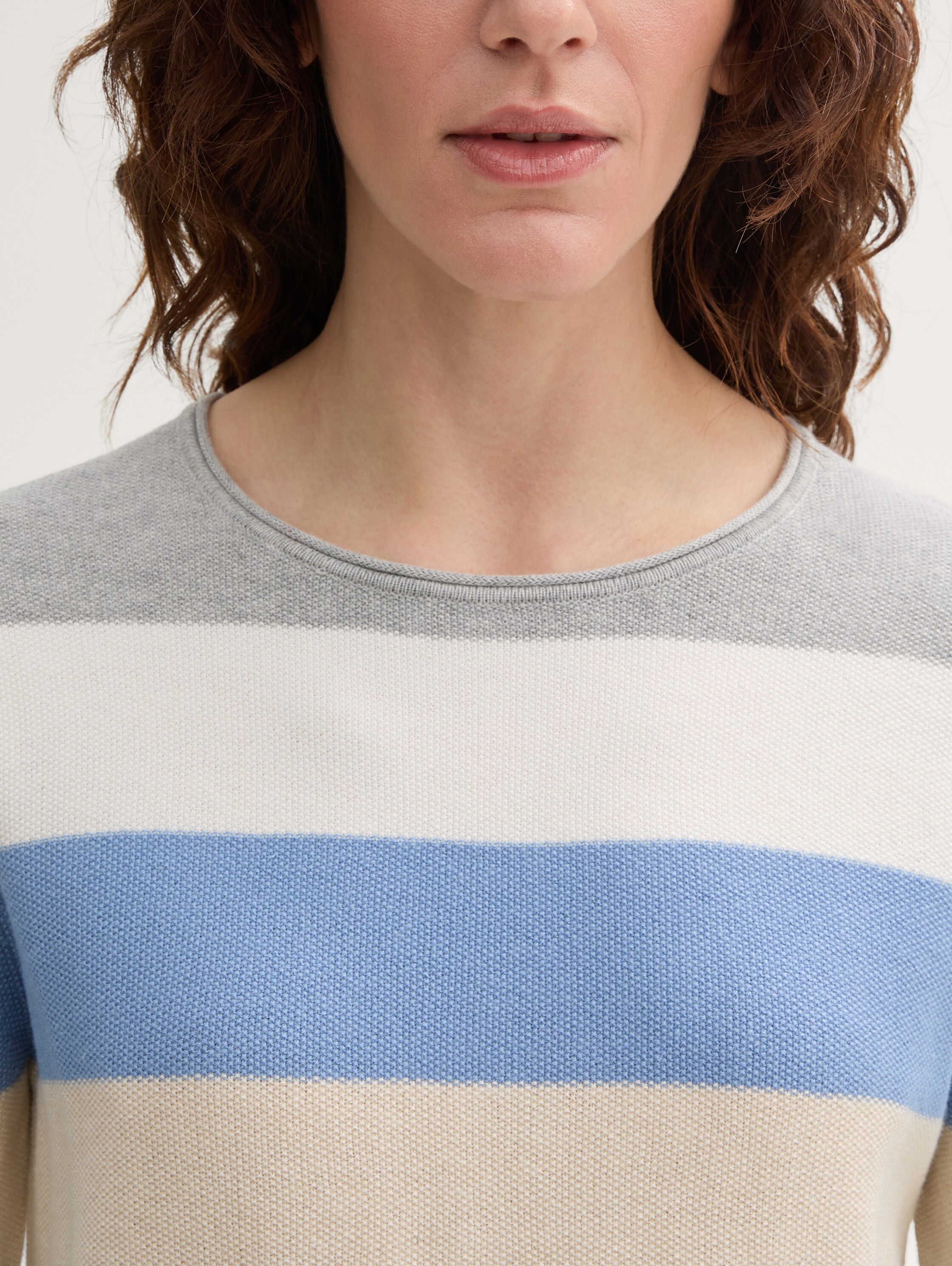 Strickpullover mit Rundhalsausschnitt - beige_blue_block_stripe - 