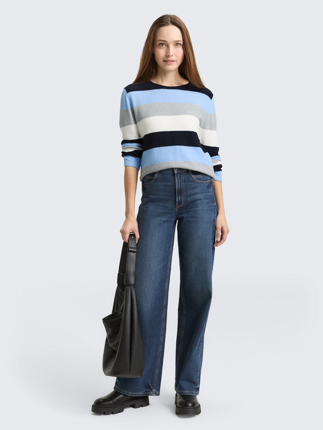 Strickpullover mit Rundhalsausschnitt - fjord blue grey stripe - Model-Vorderansicht