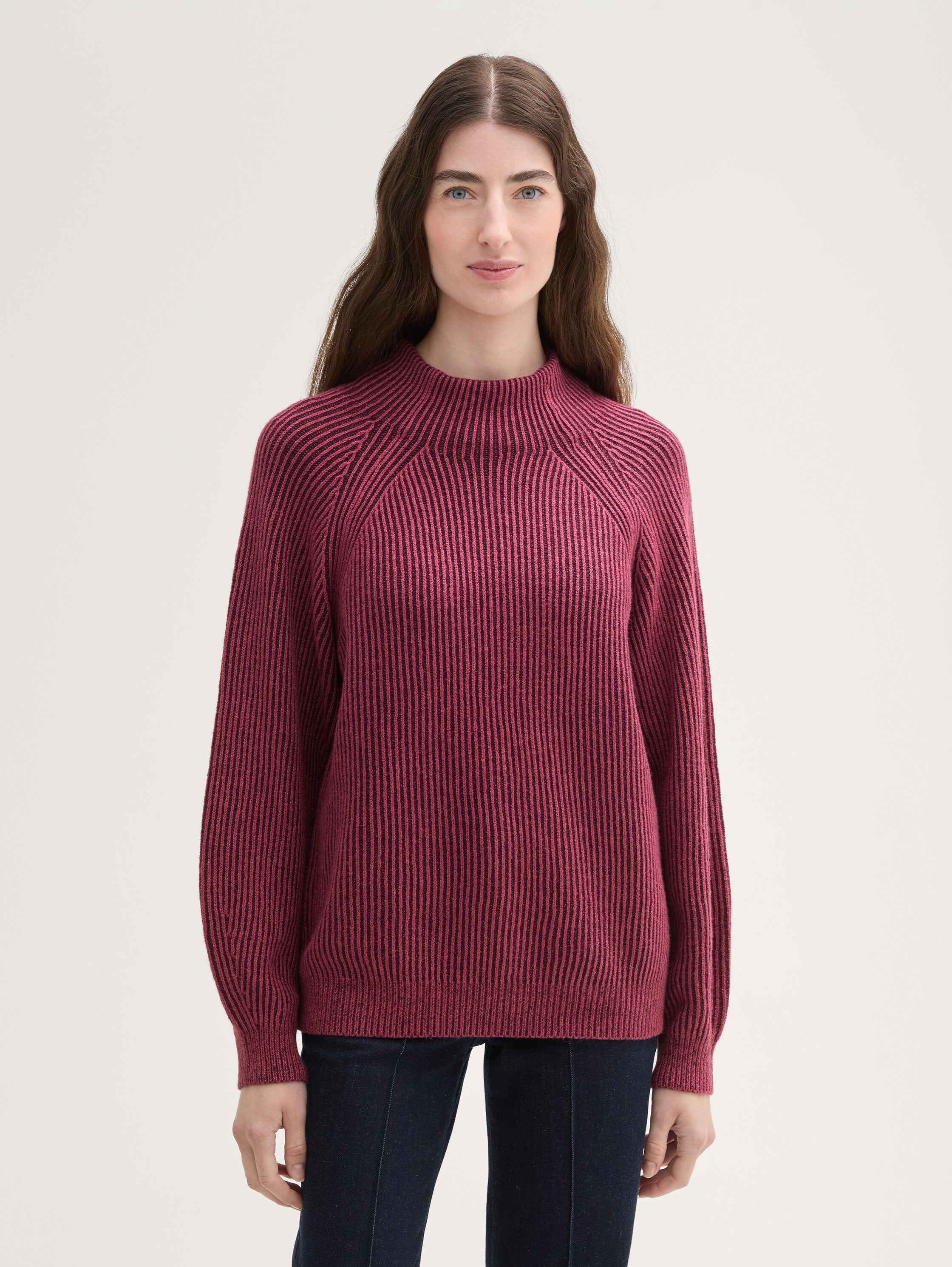 Gerippter Pullover mit Stehkragen - blackberry_rib_structure - 