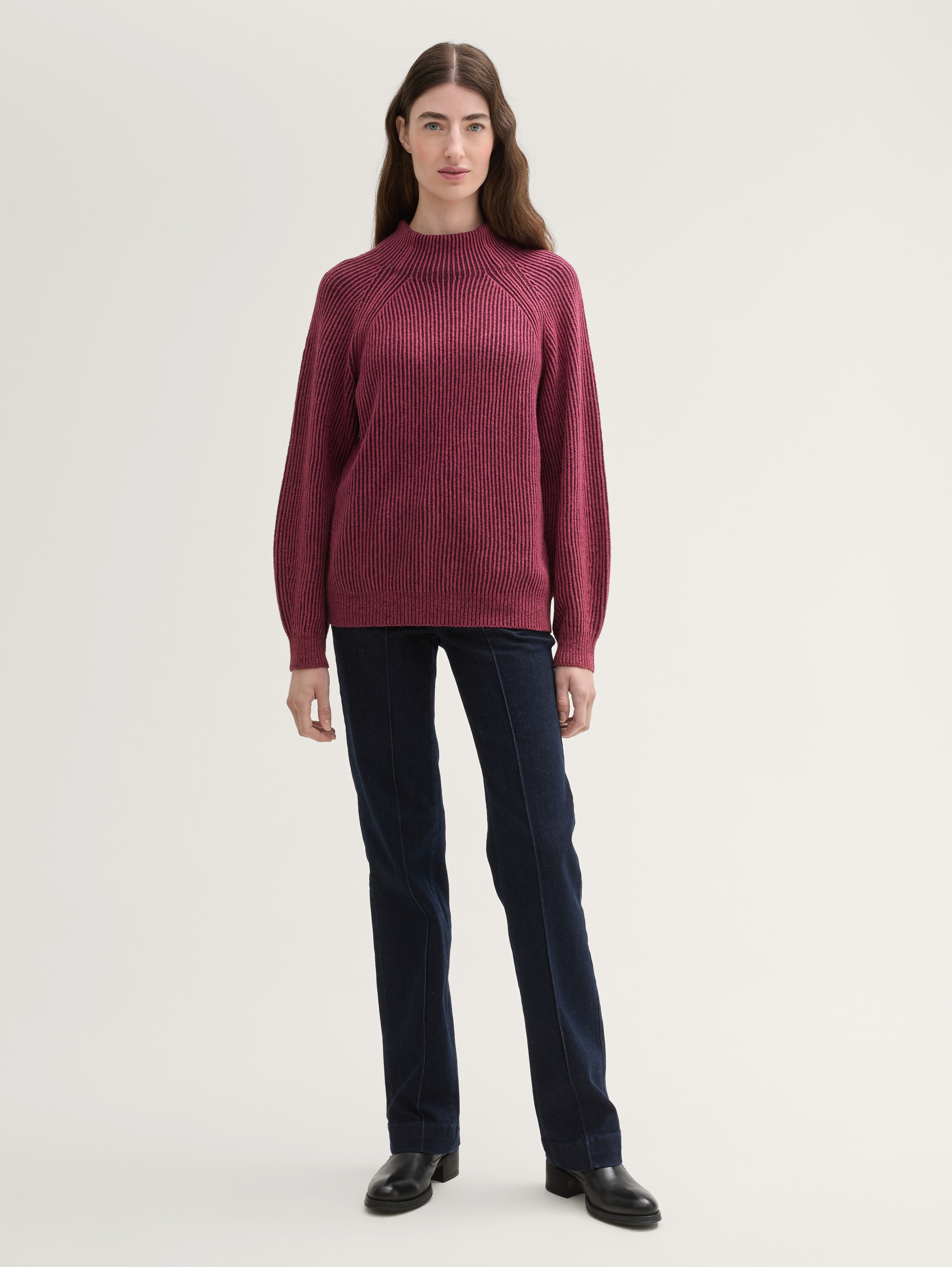 Gerippter Pullover mit Stehkragen - blackberry_rib_structure - 