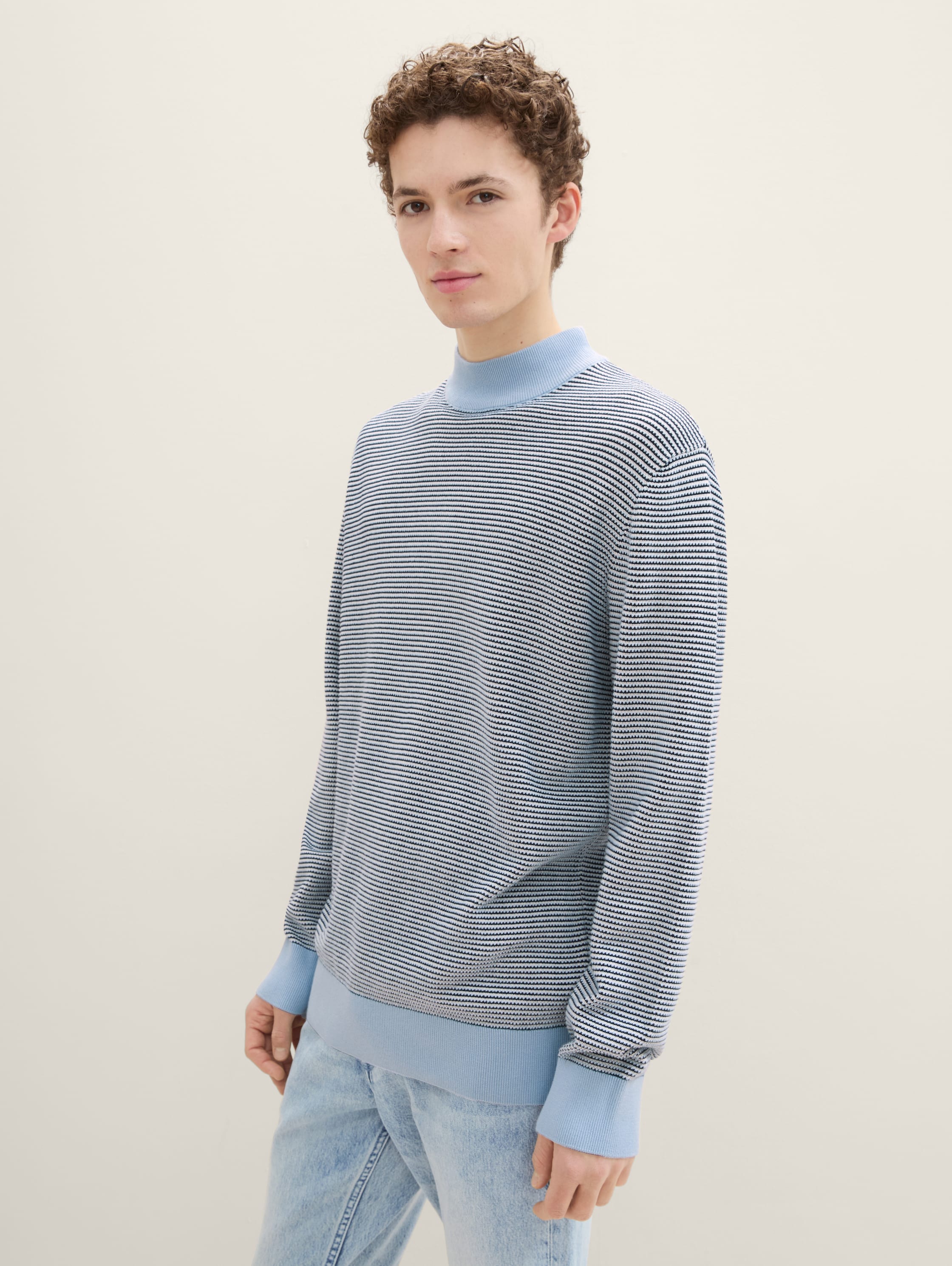 Gebreide trui met opstaande kraag - kentucky_blue_white_waffle -