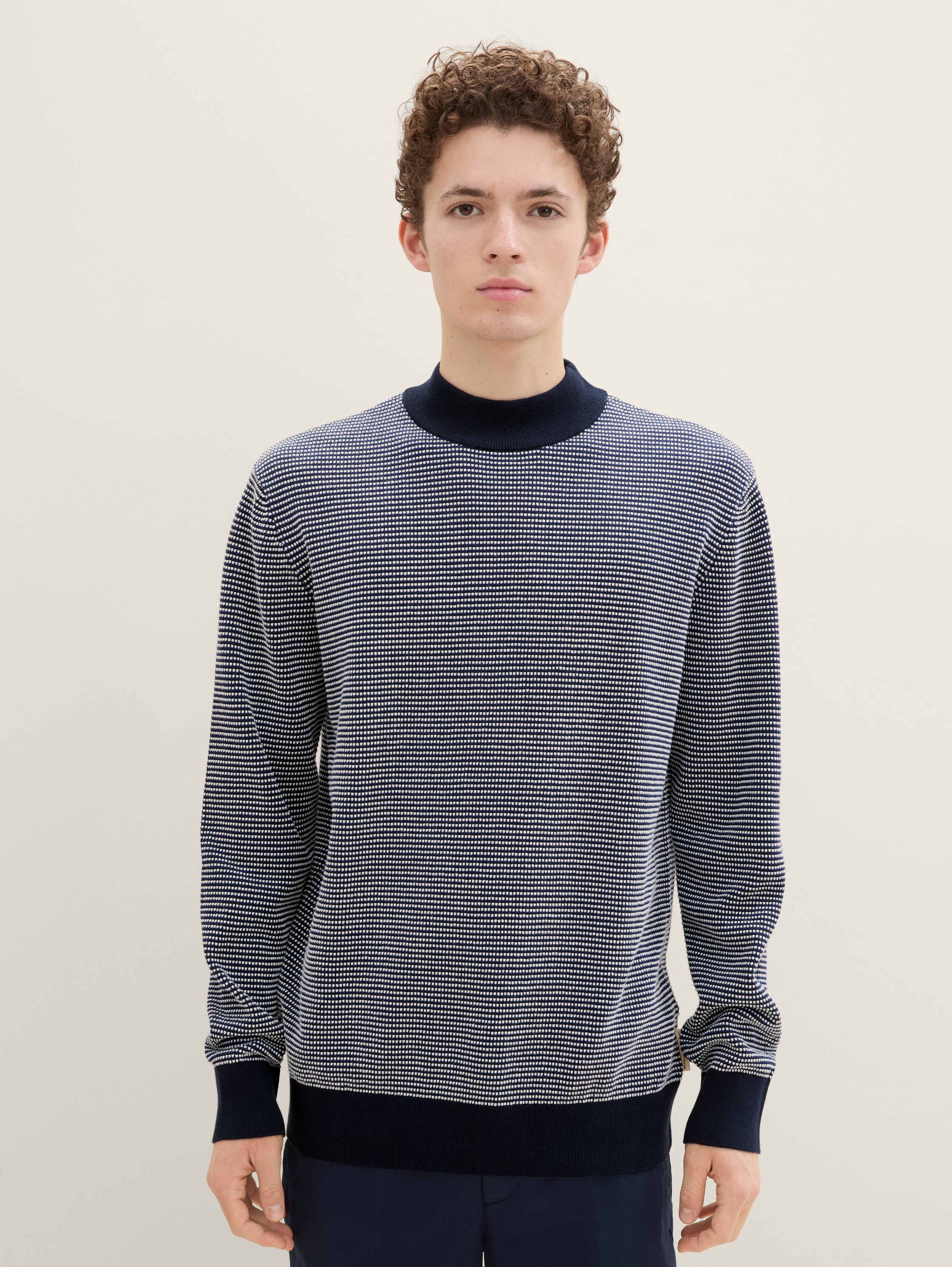 Strickpullover mit Stehkragen - 3