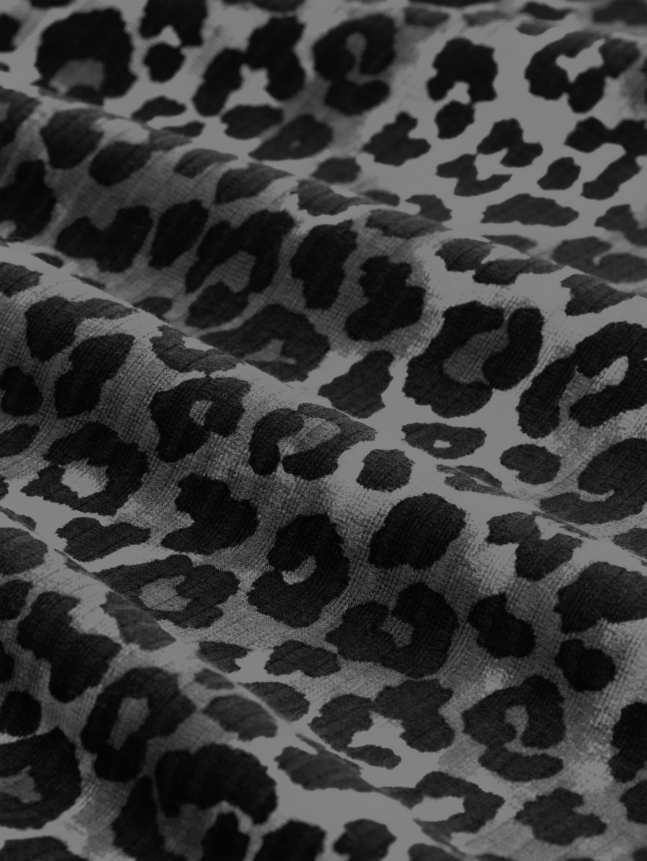 Ripp Top mit Stehkragen - dark grey black leo - Material-Ansicht