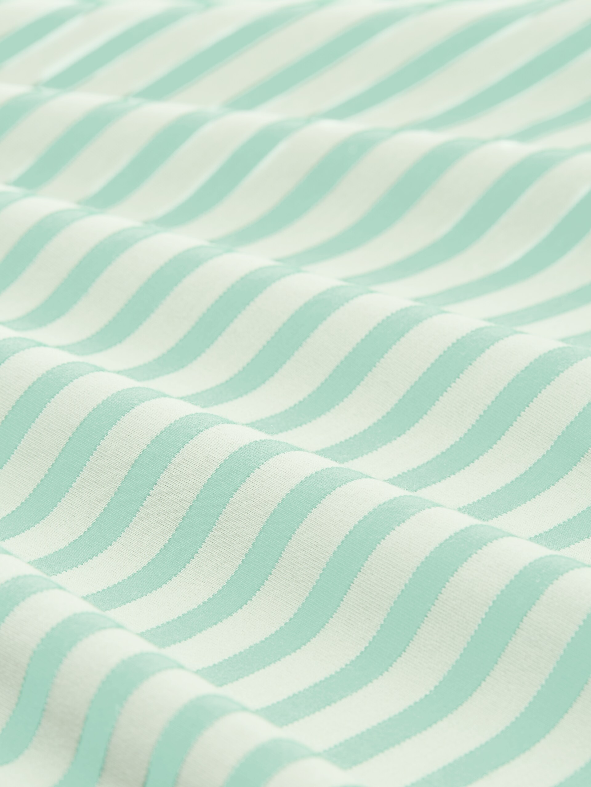 Langarmshirt mit Streifenmuster - tonal matcha green stripe - Material-Ansicht