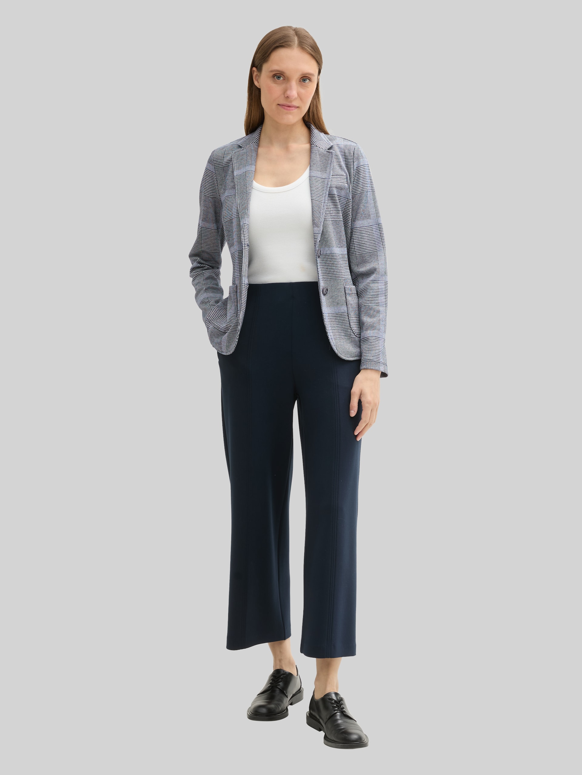 Checked print blazer in LENZING™ EcoVero™ - navy blue check