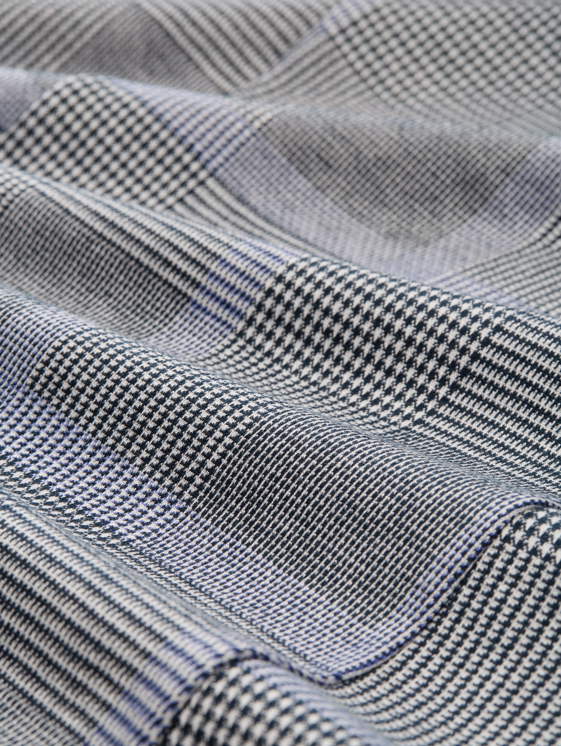 Checked print blazer in LENZING™ EcoVero™ - navy blue check