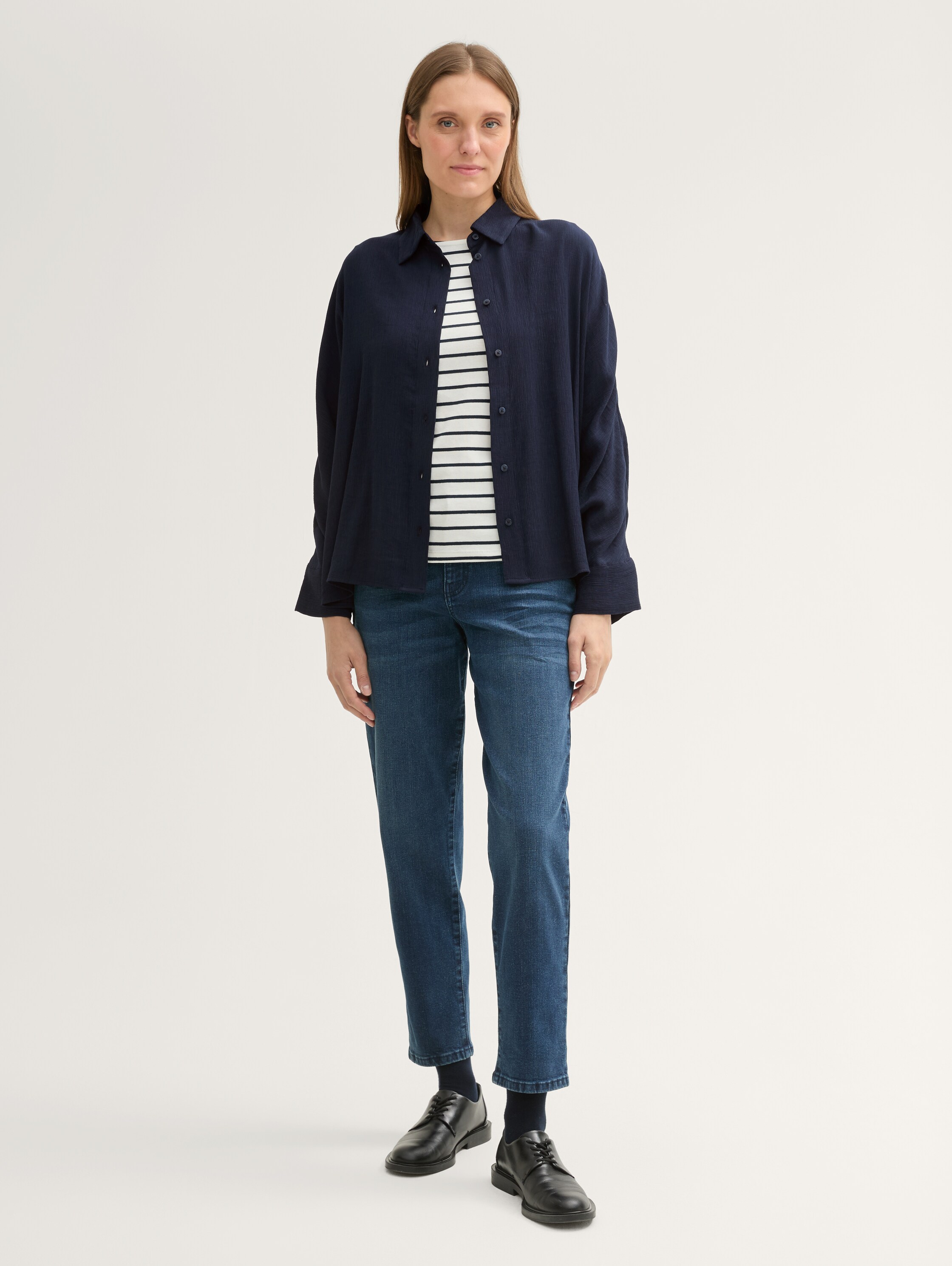 Oversize Crêpe Bluse in Knitter-Optik - sky_captain_blue_1 - 