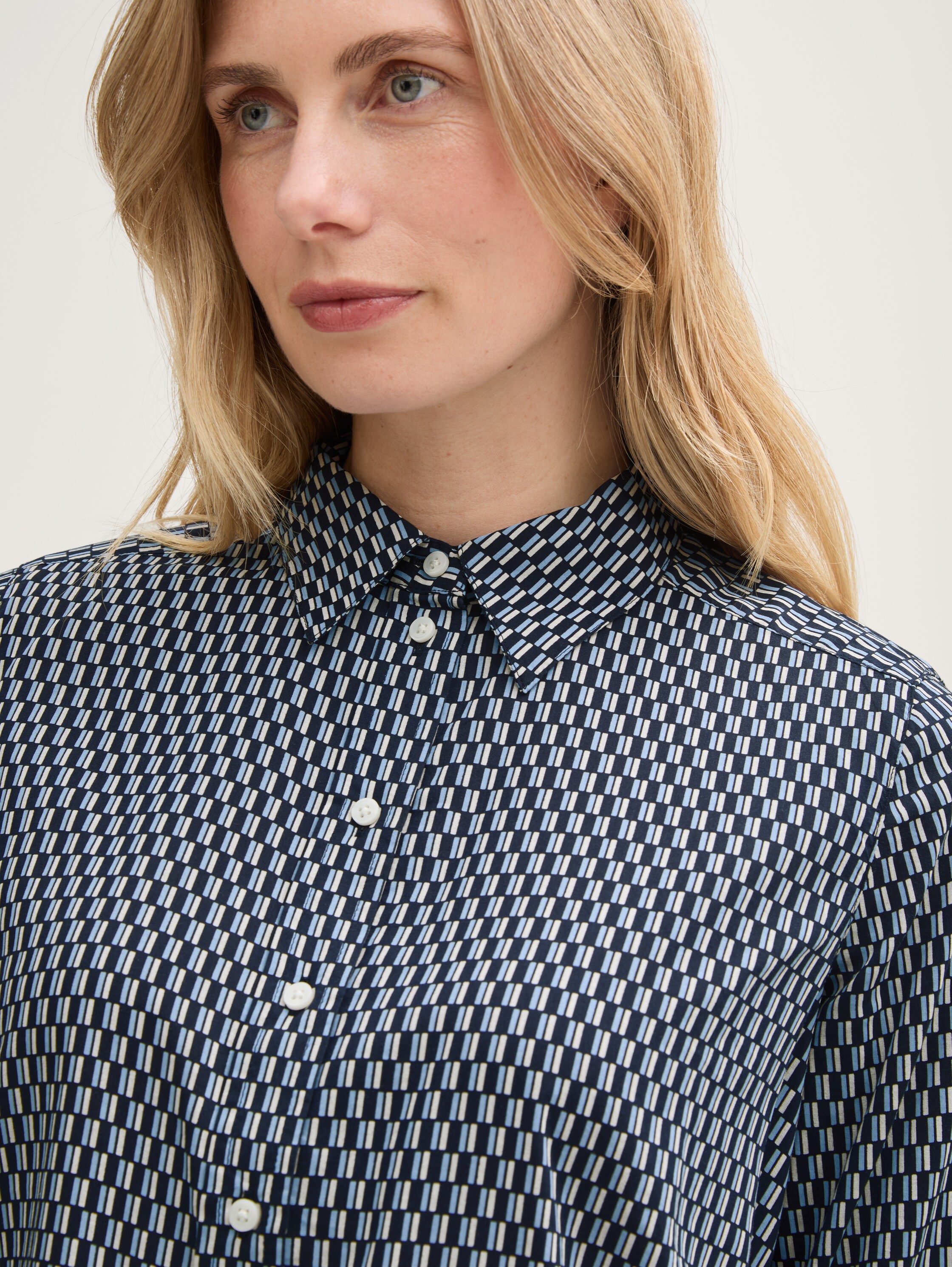 Bluse mit Muster - 4