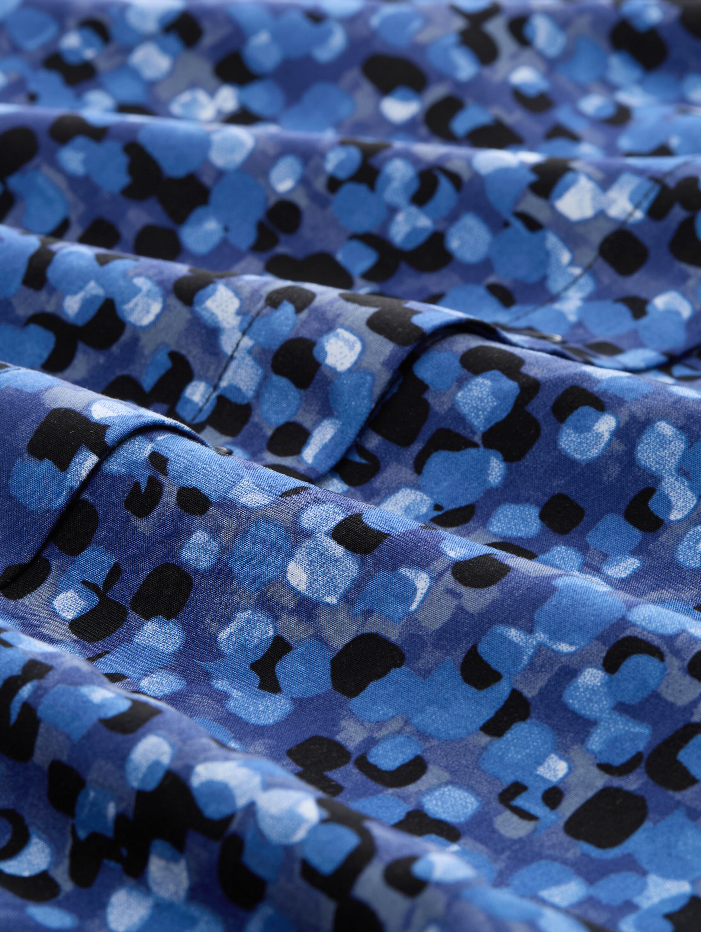 Gemusterte Bluse mit LENZING™ ECOVERO™ - 5