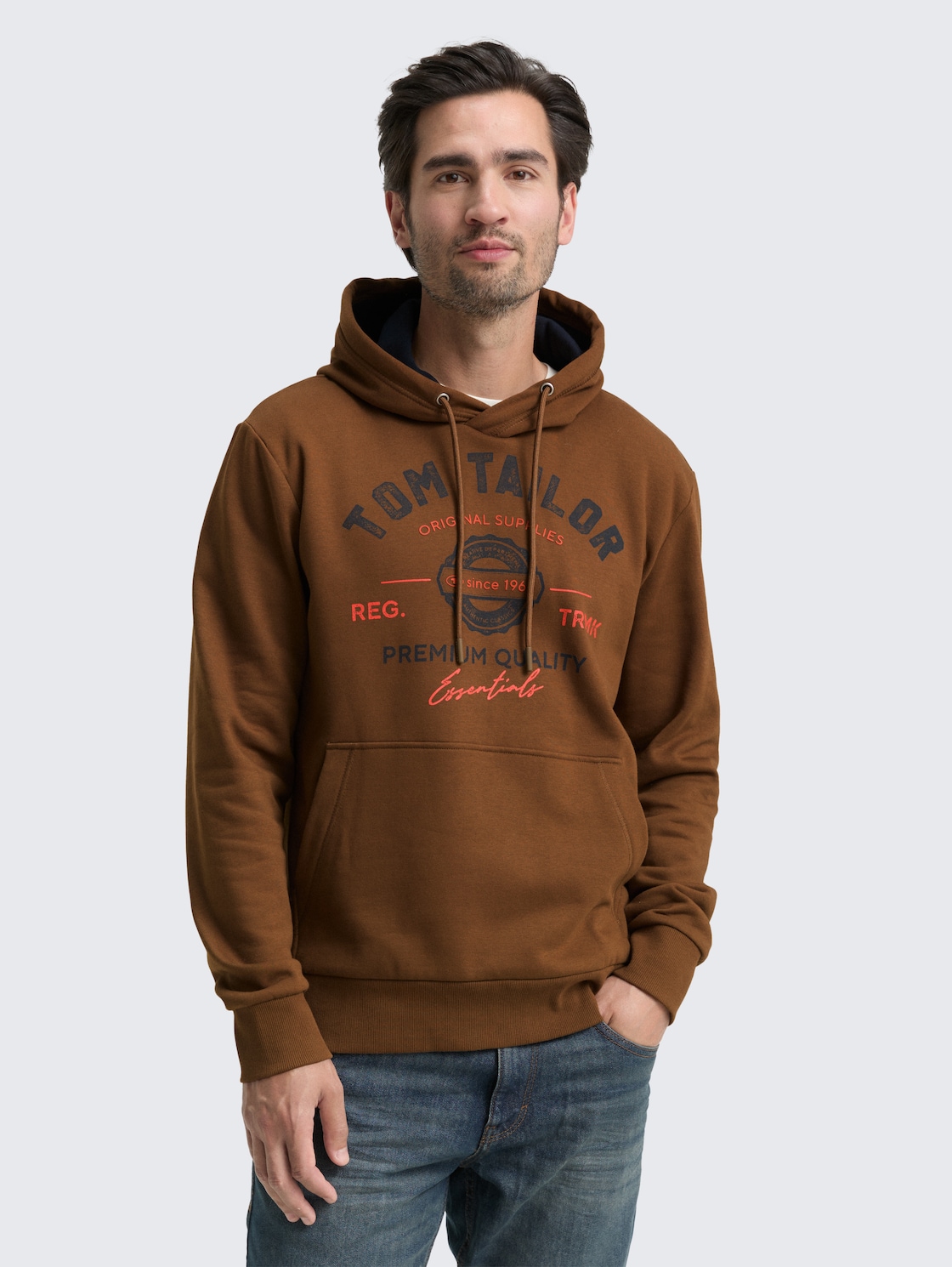 Hoodie Sweatshirt mit Logo-Print - dark palm - Ausschnitt Model-Vorderansicht