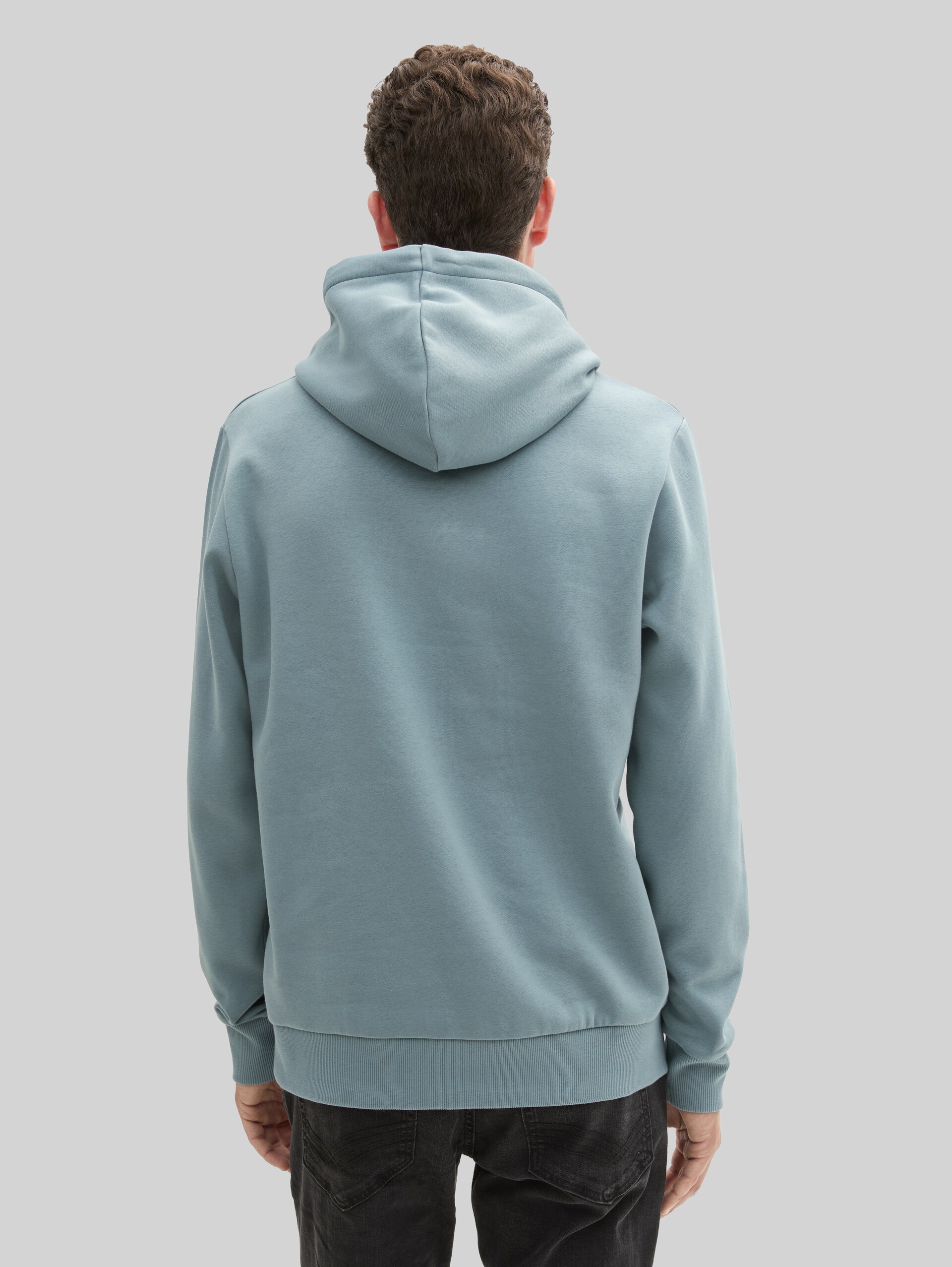 Hoodie Sweatshirt with logo print - grey mint - Neckline model-back view